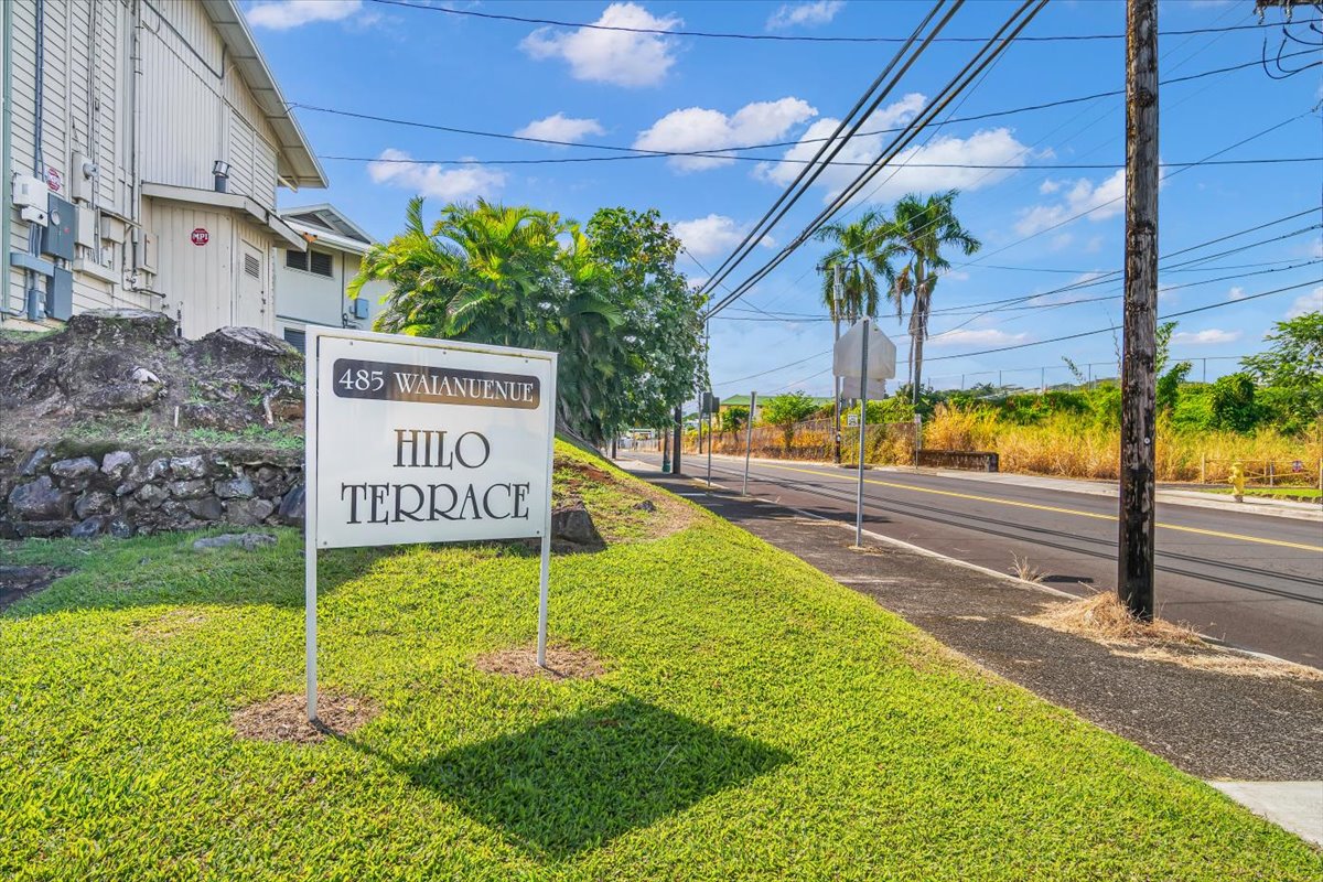 485 Waianuenue Ave D-219 Property Photo 15