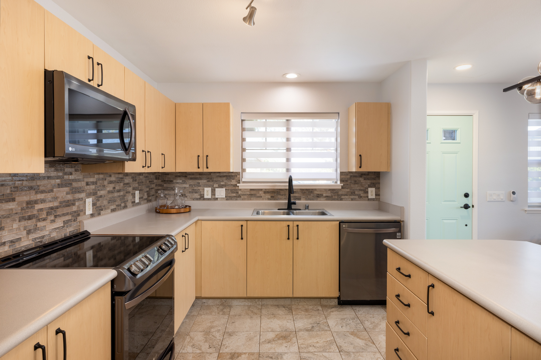68-3935 Ehu Kai Lp 2903 Property Photo 8