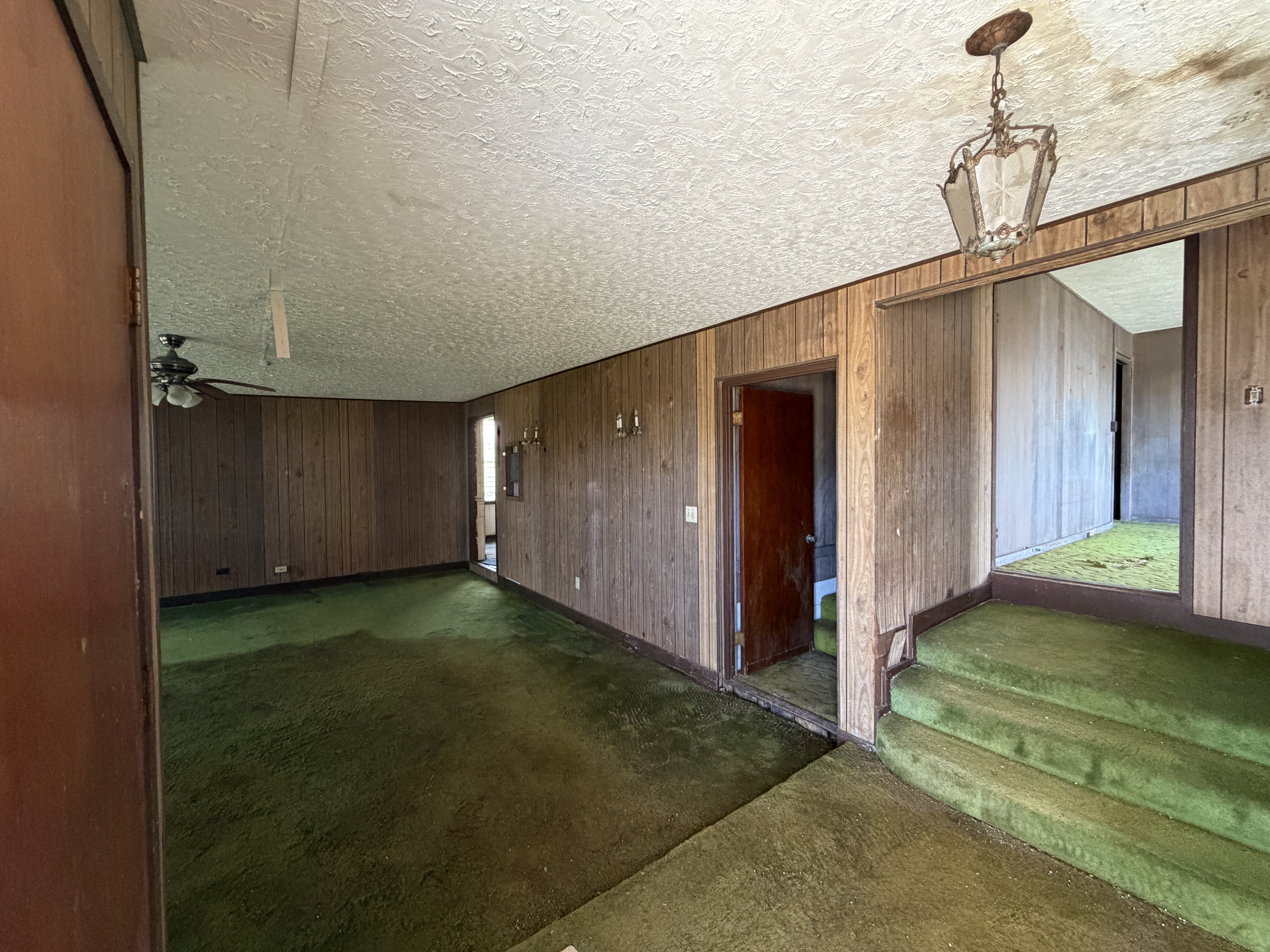 96-1160 Kamani St Property Photo 4