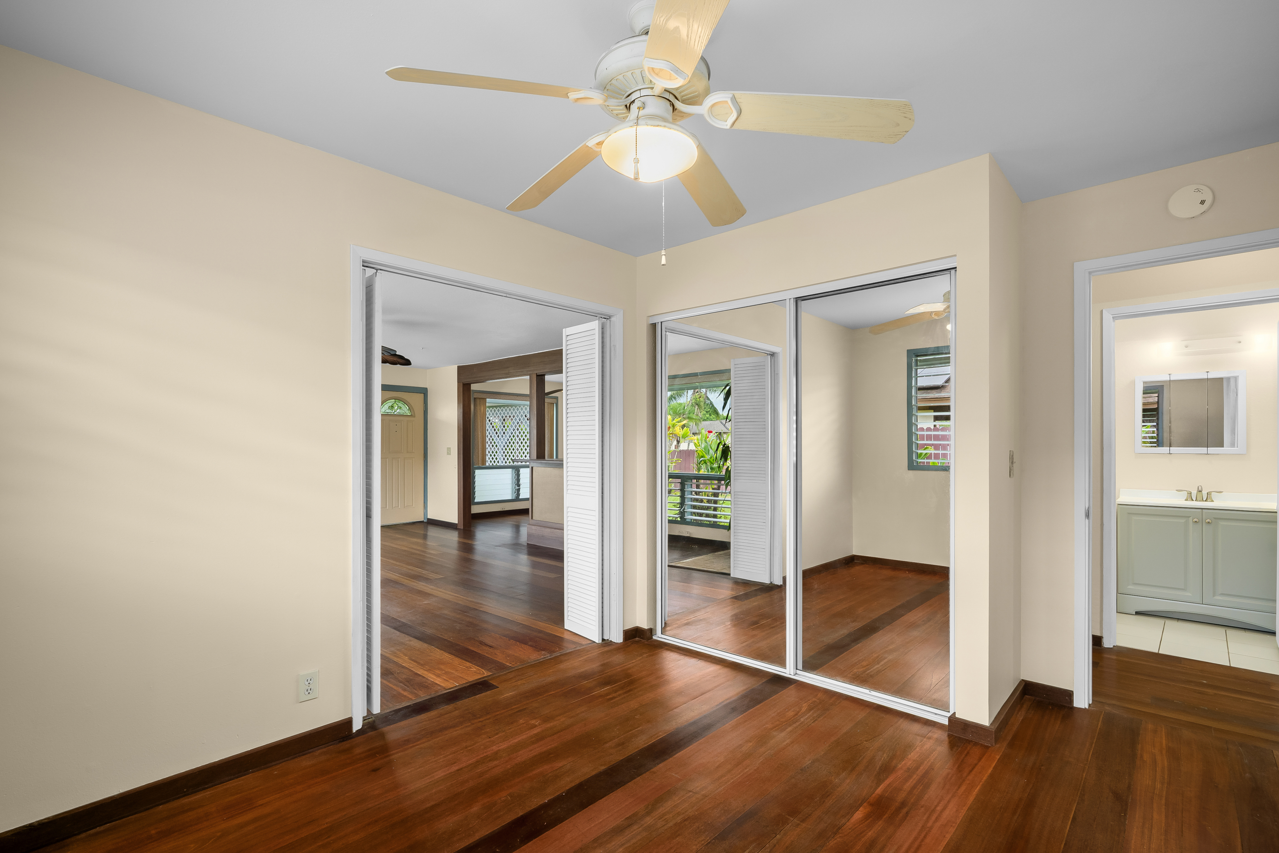 5841 Ahakea St Property Photo 10