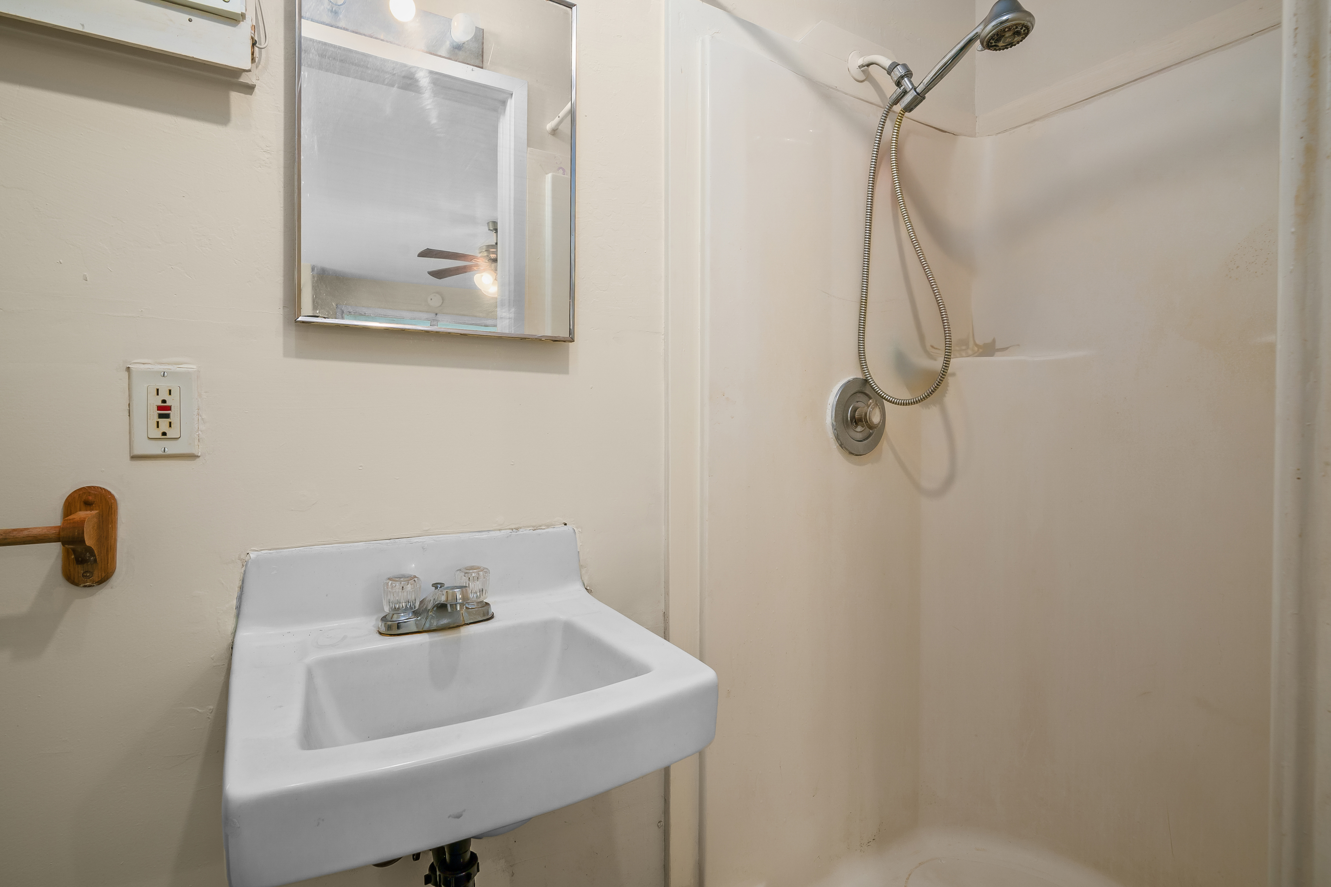 5841 Ahakea St Property Photo 20
