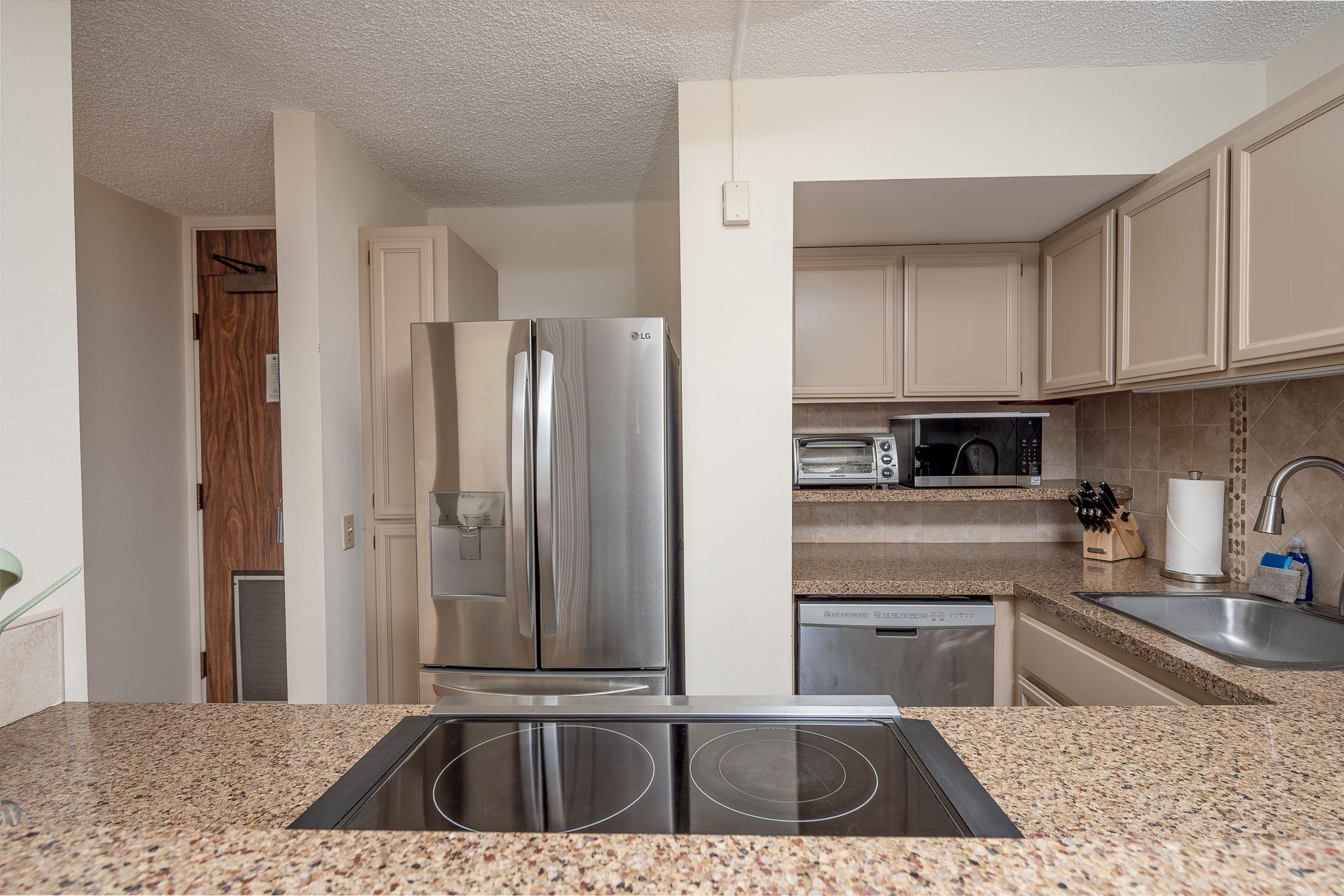 101 Aupuni St 707 Property Photo 6