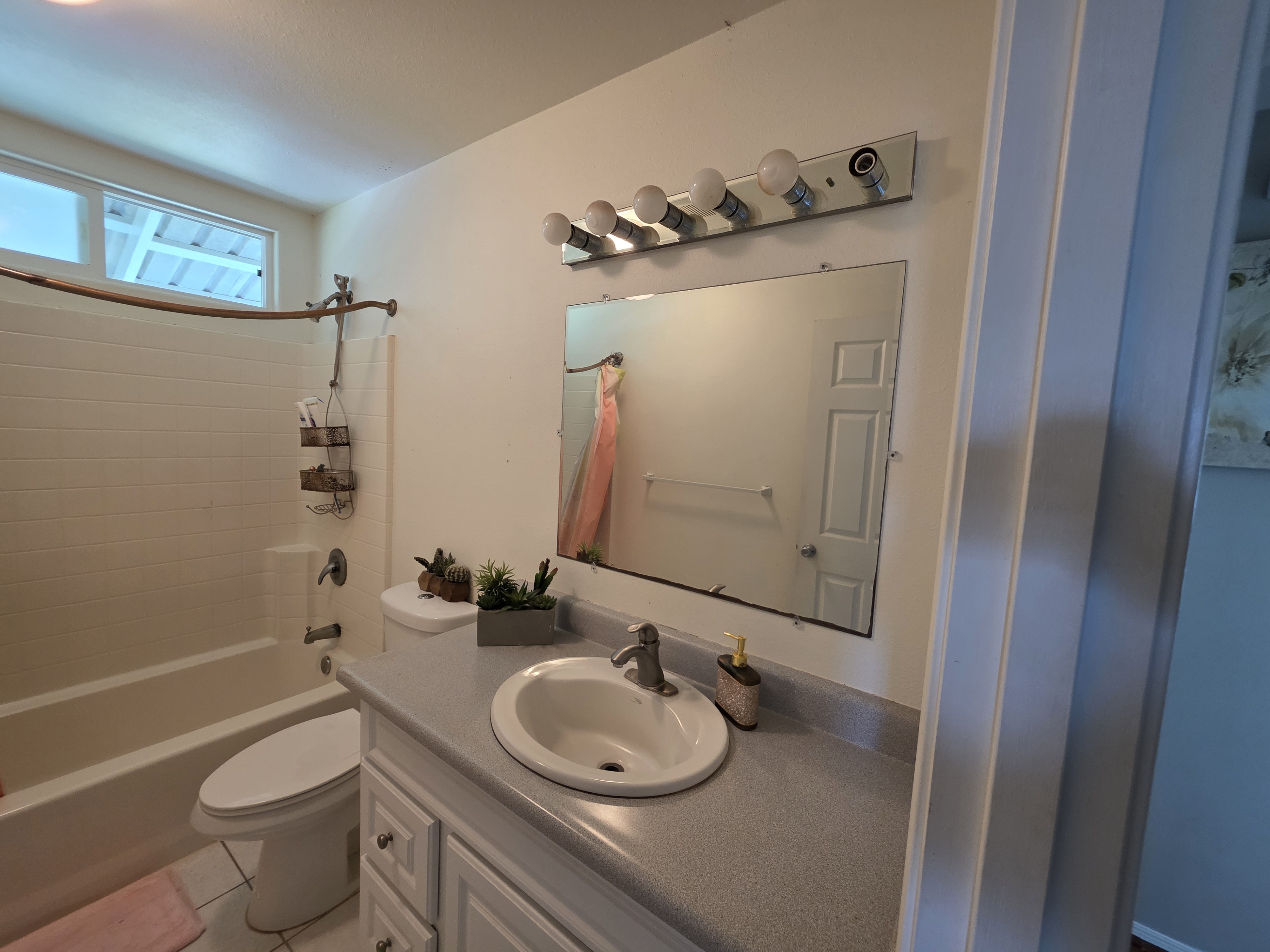 91 Hoomalu St Property Photo 18