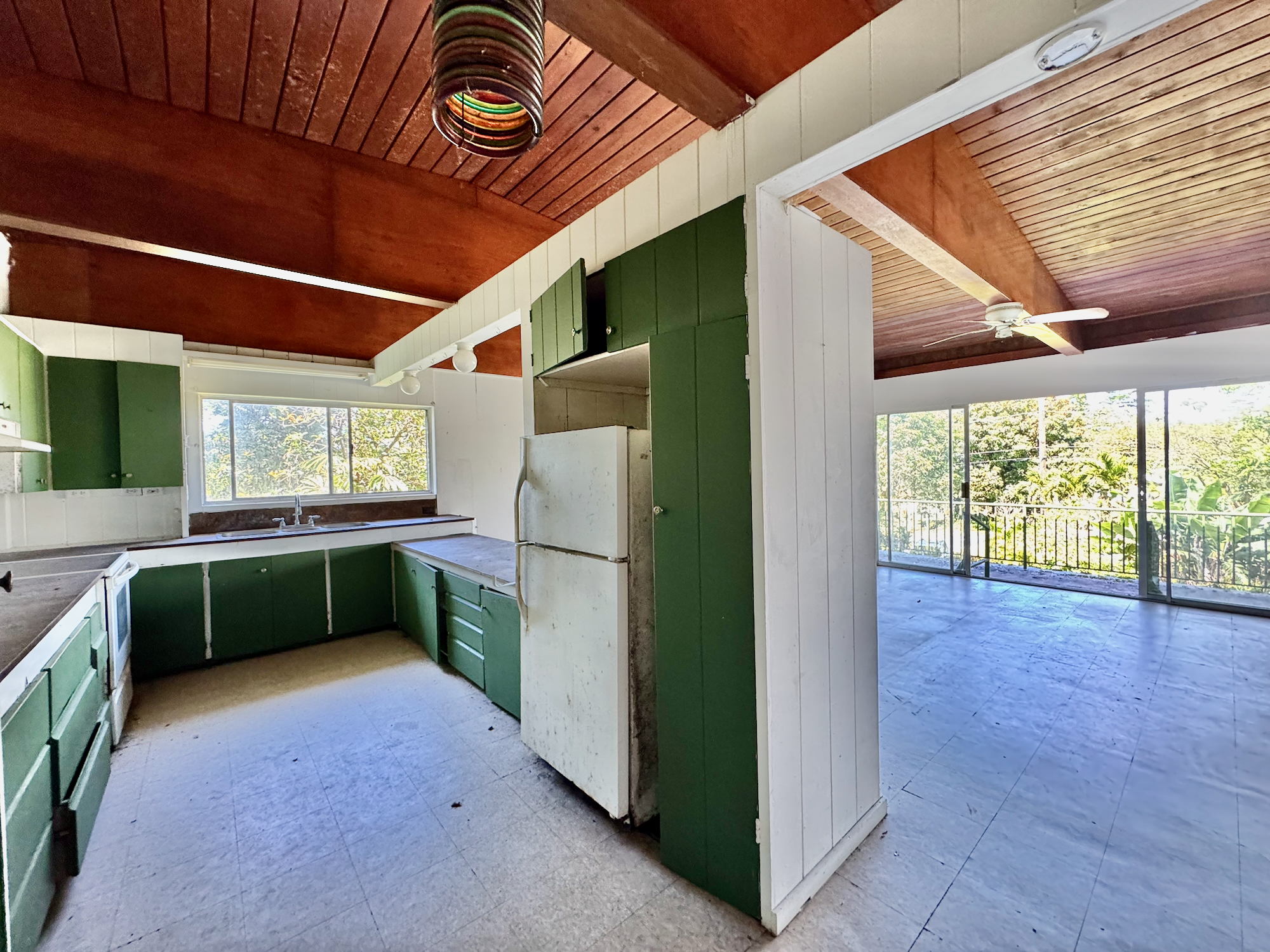15-2714 Hee St Property Photo 5
