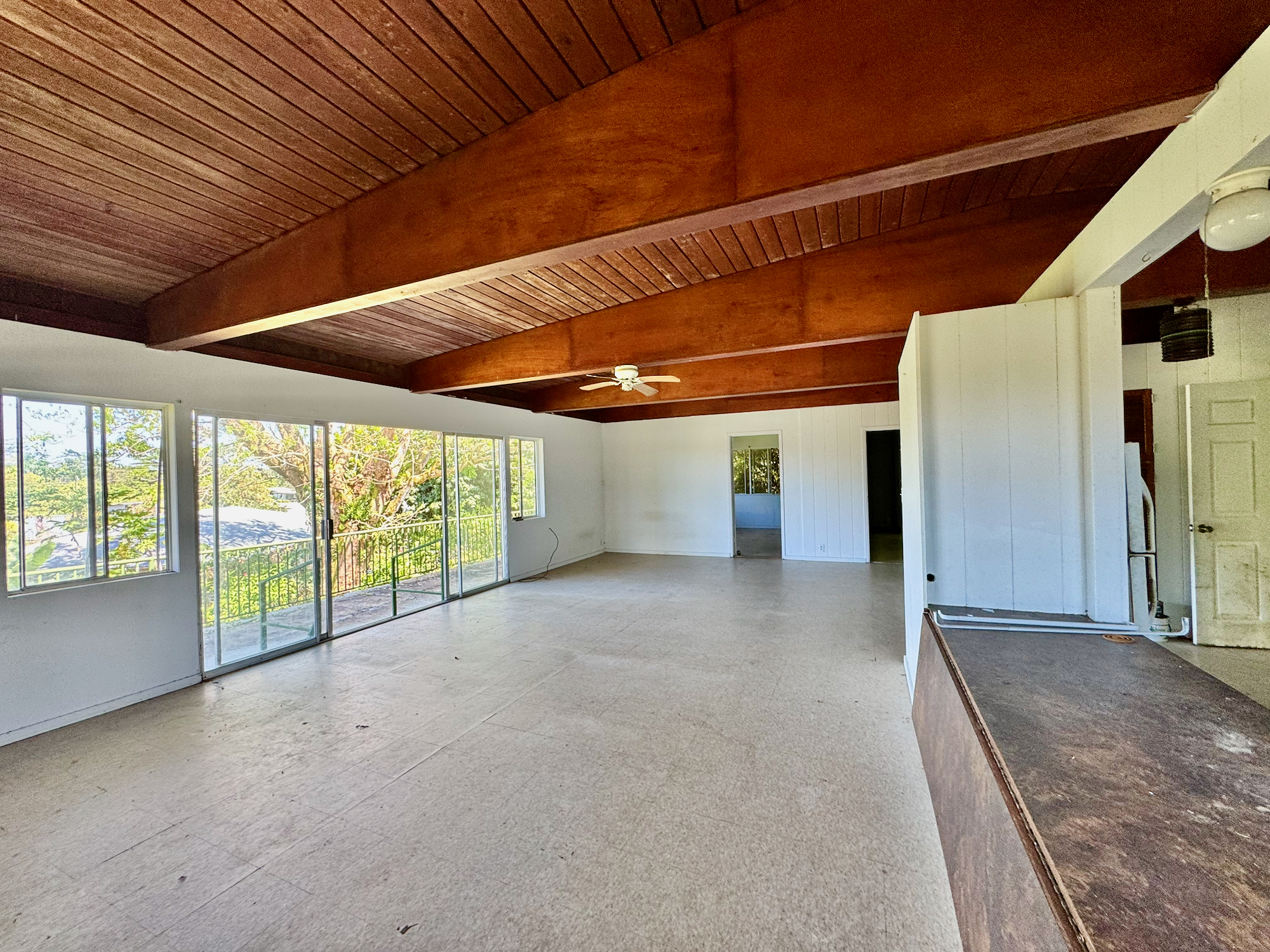 15-2714 Hee St Property Photo 6