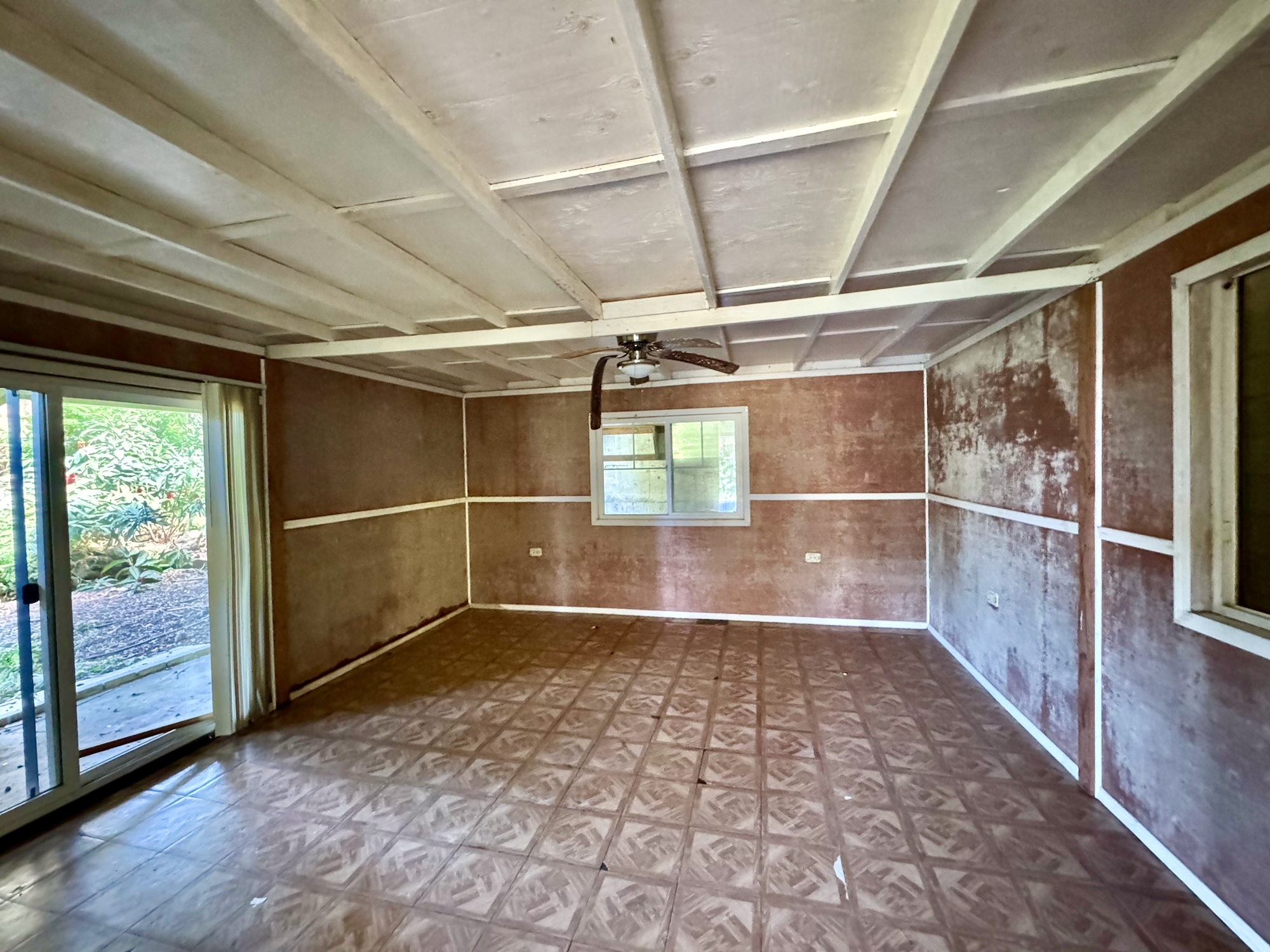 15-2714 Hee St Property Photo 16