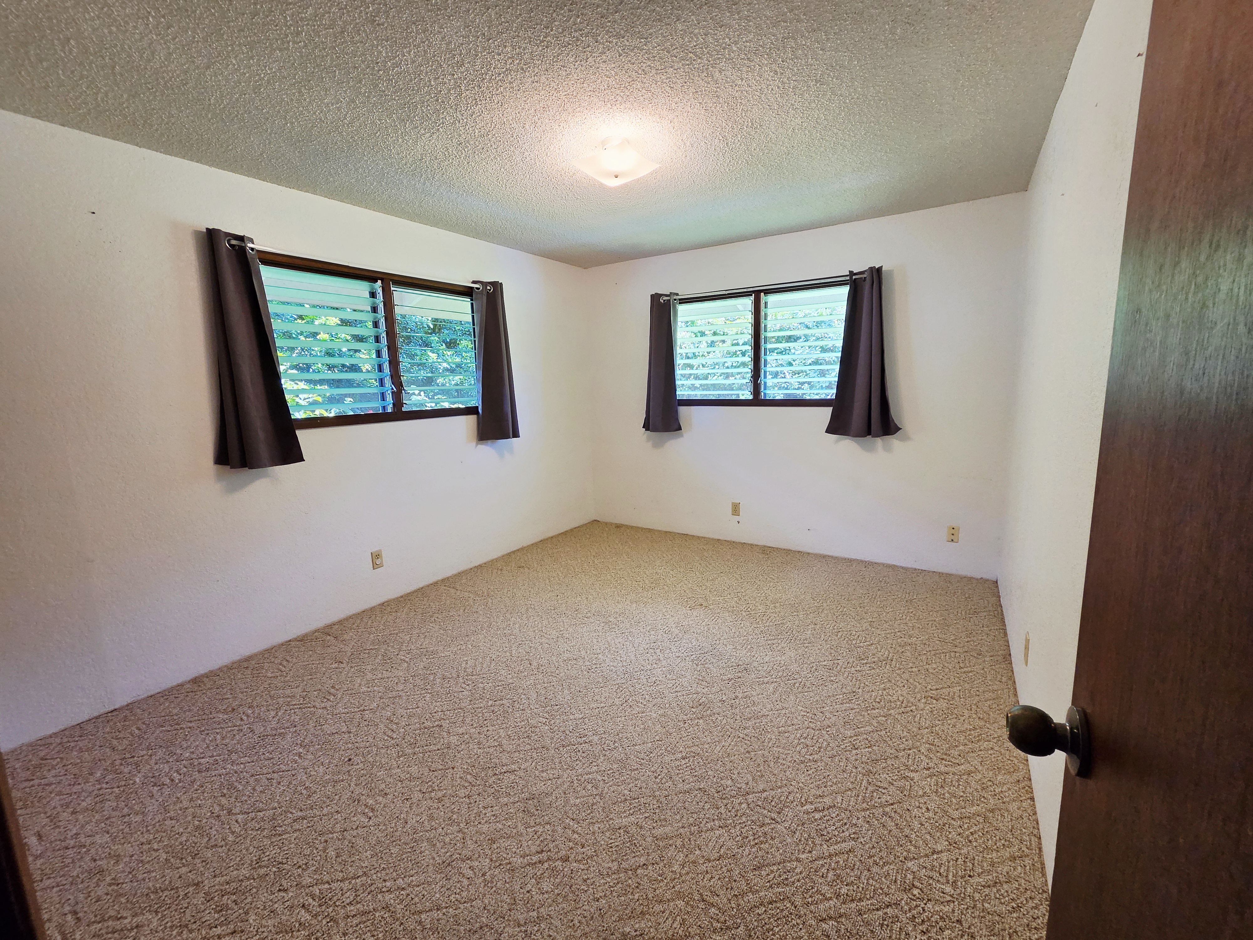 1084 Apono Pl Property Photo 14