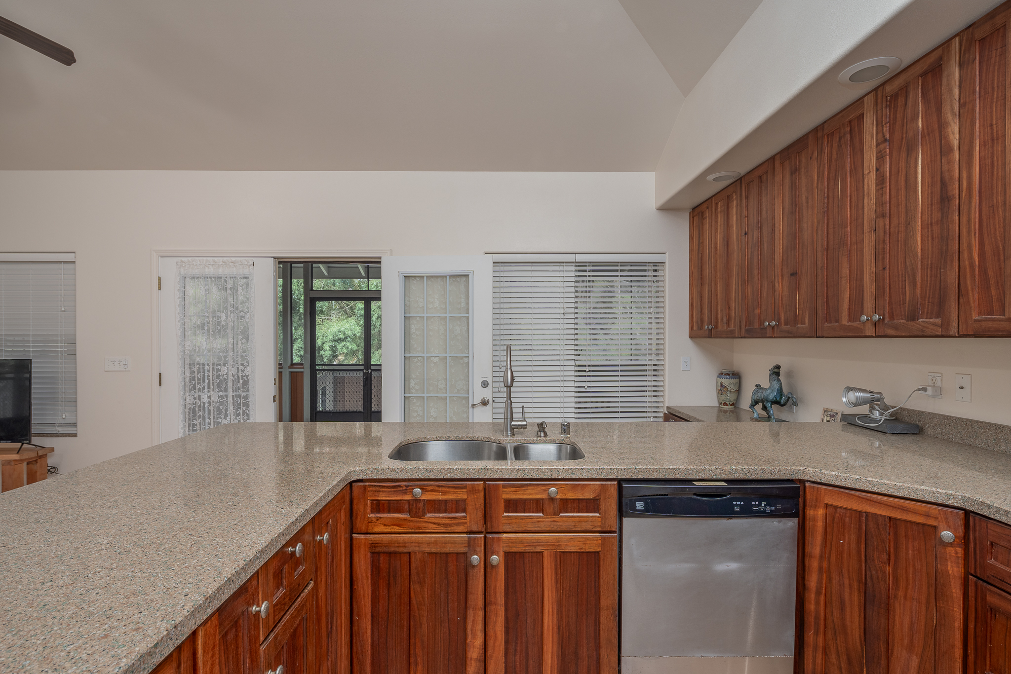 13-3530 Kumakahi St Property Photo 4