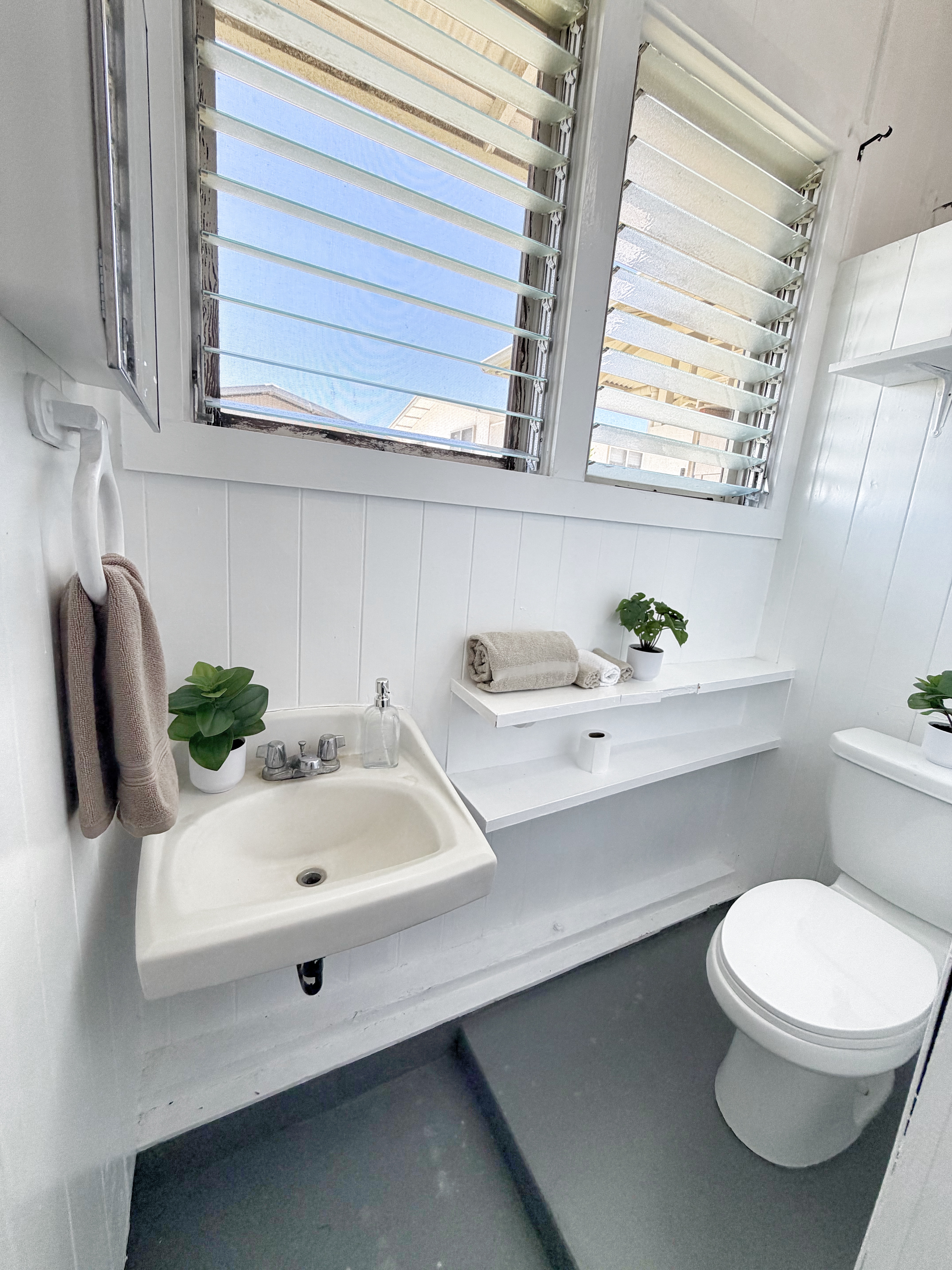 77 Iwalani St Property Photo 15