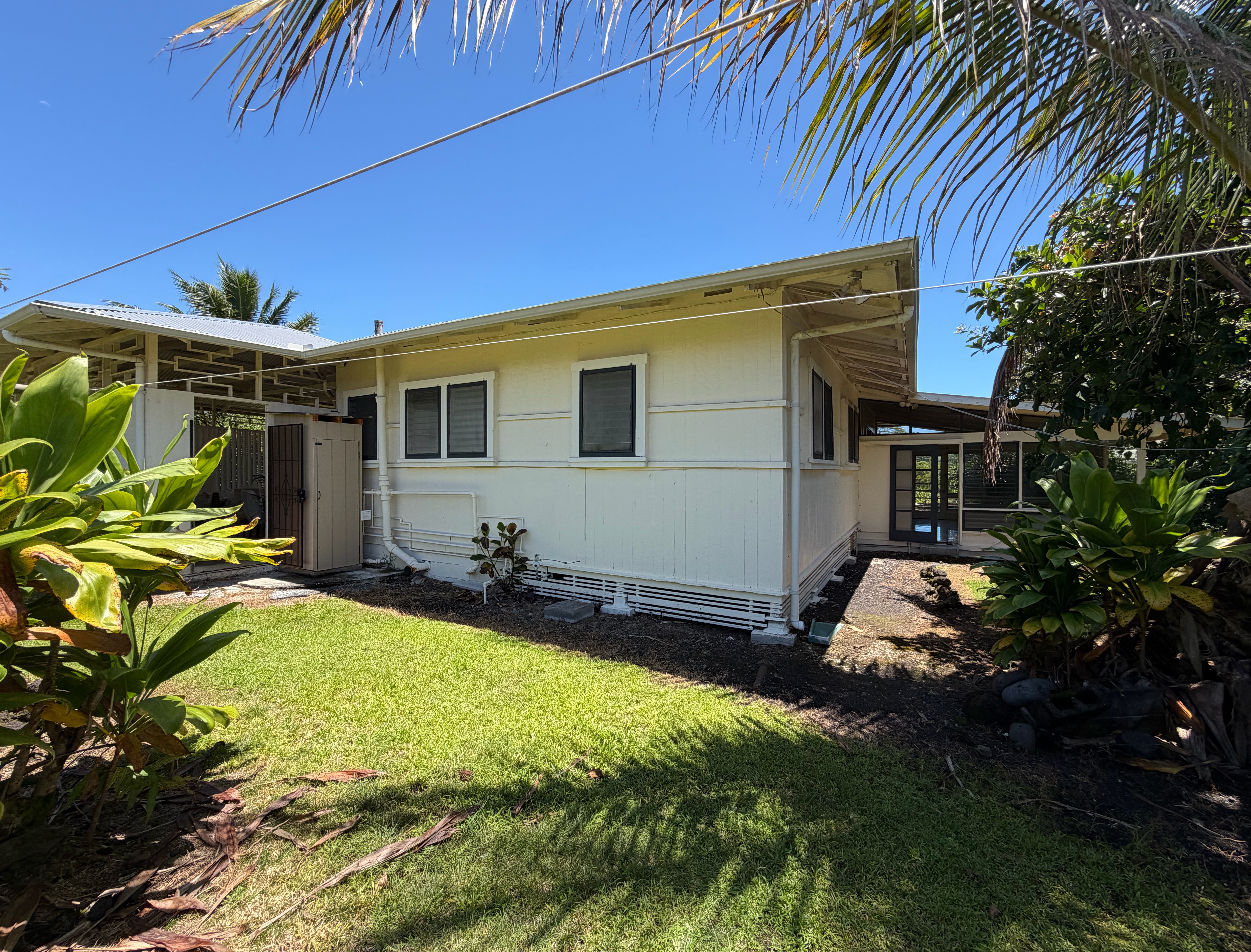 77 Iwalani St Property Photo 21