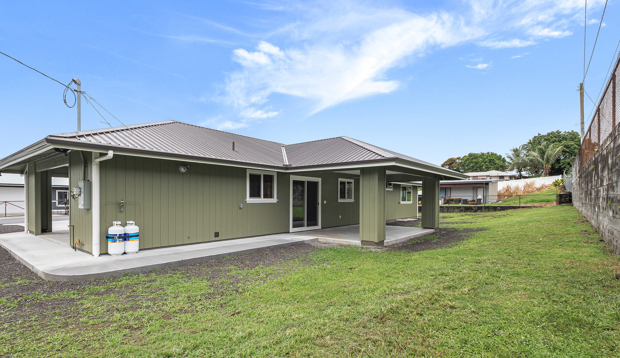 2294 Kilauea Ave Property Photo 10