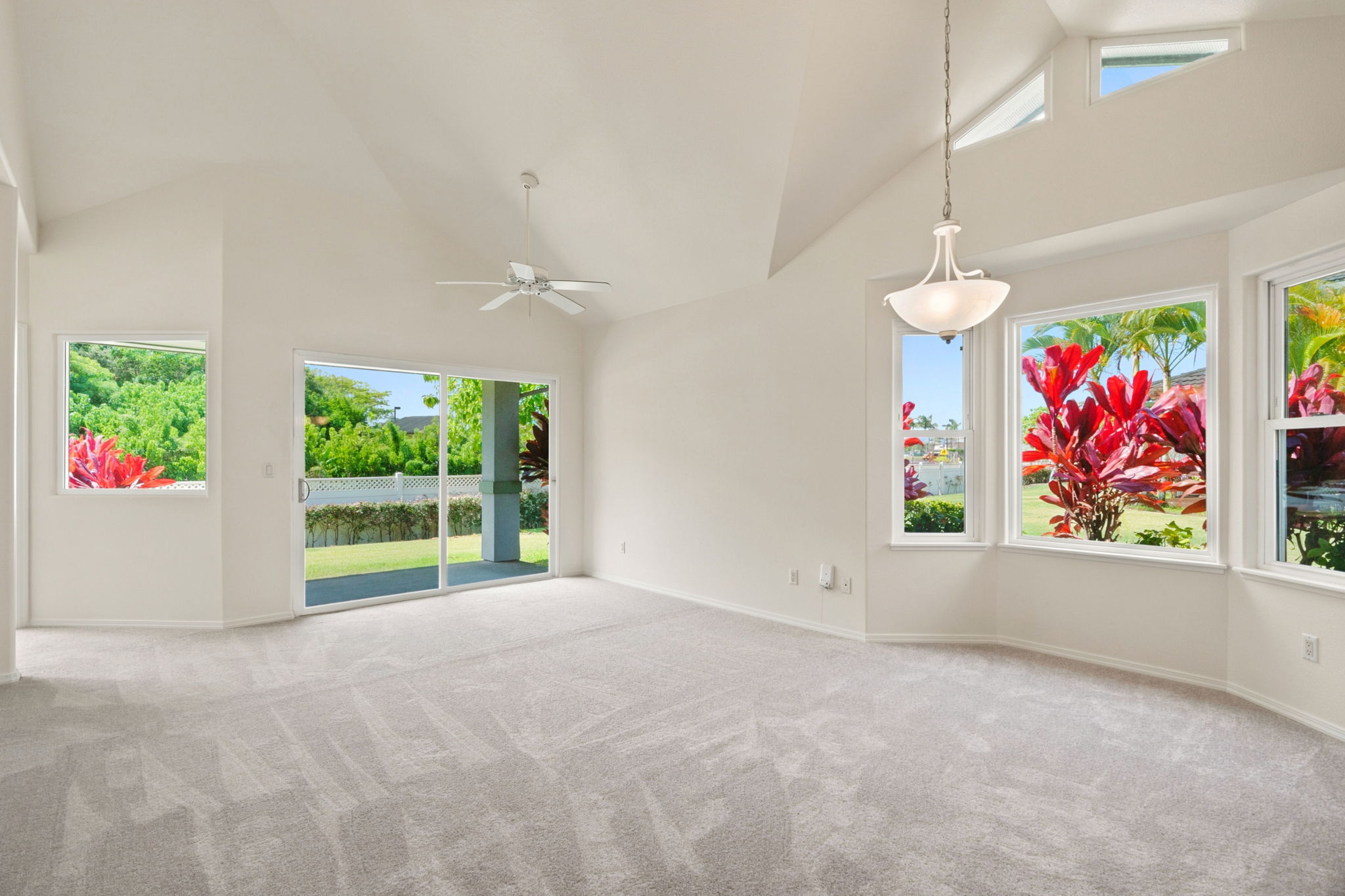 2110 Kaneka St 42 Property Photo 6