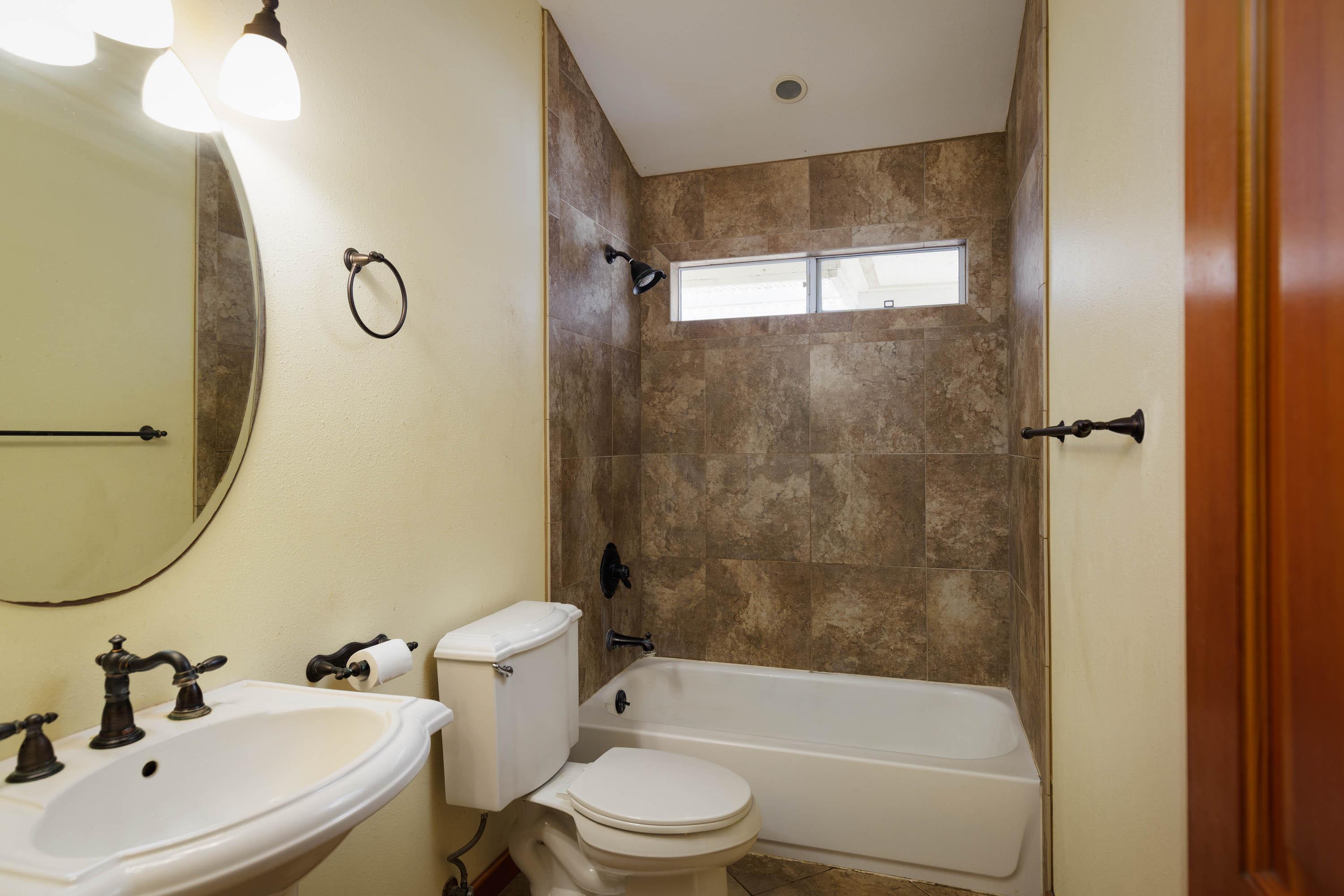 68-3776 Mahina St Property Photo 11