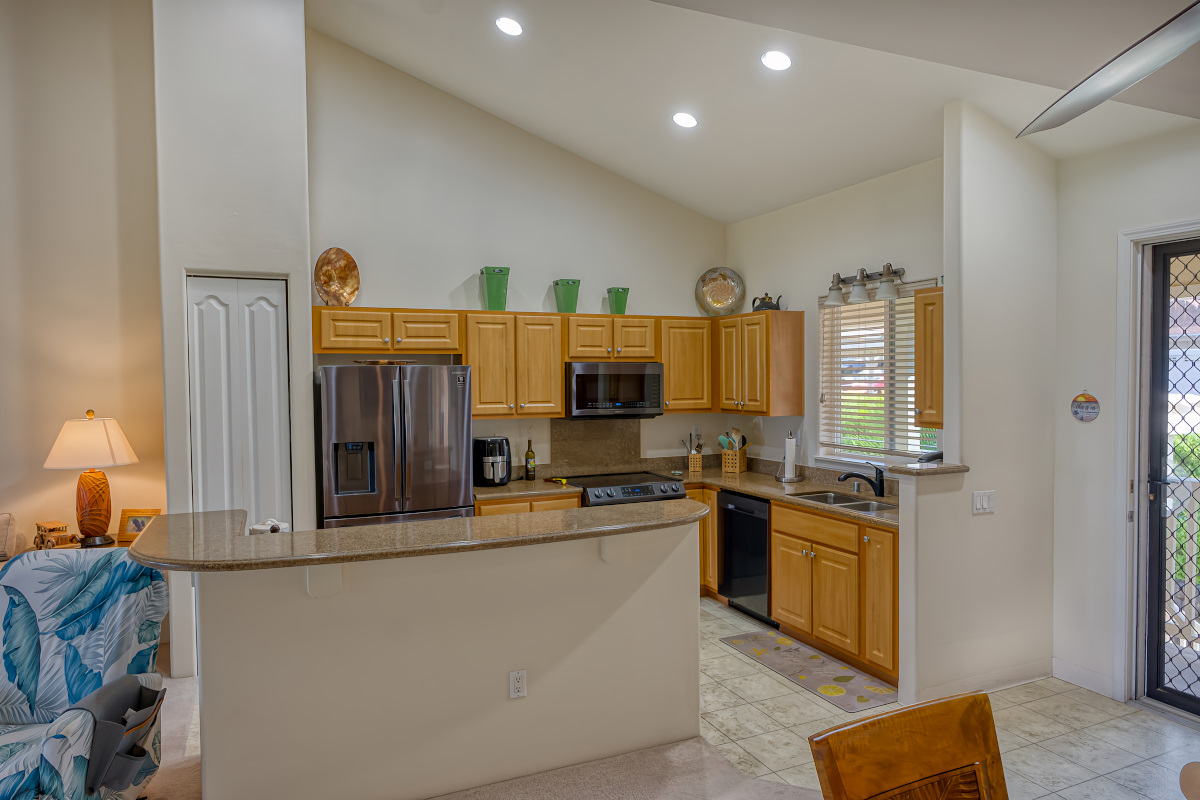 75-5919 Alii Dr T21 Property Photo 9