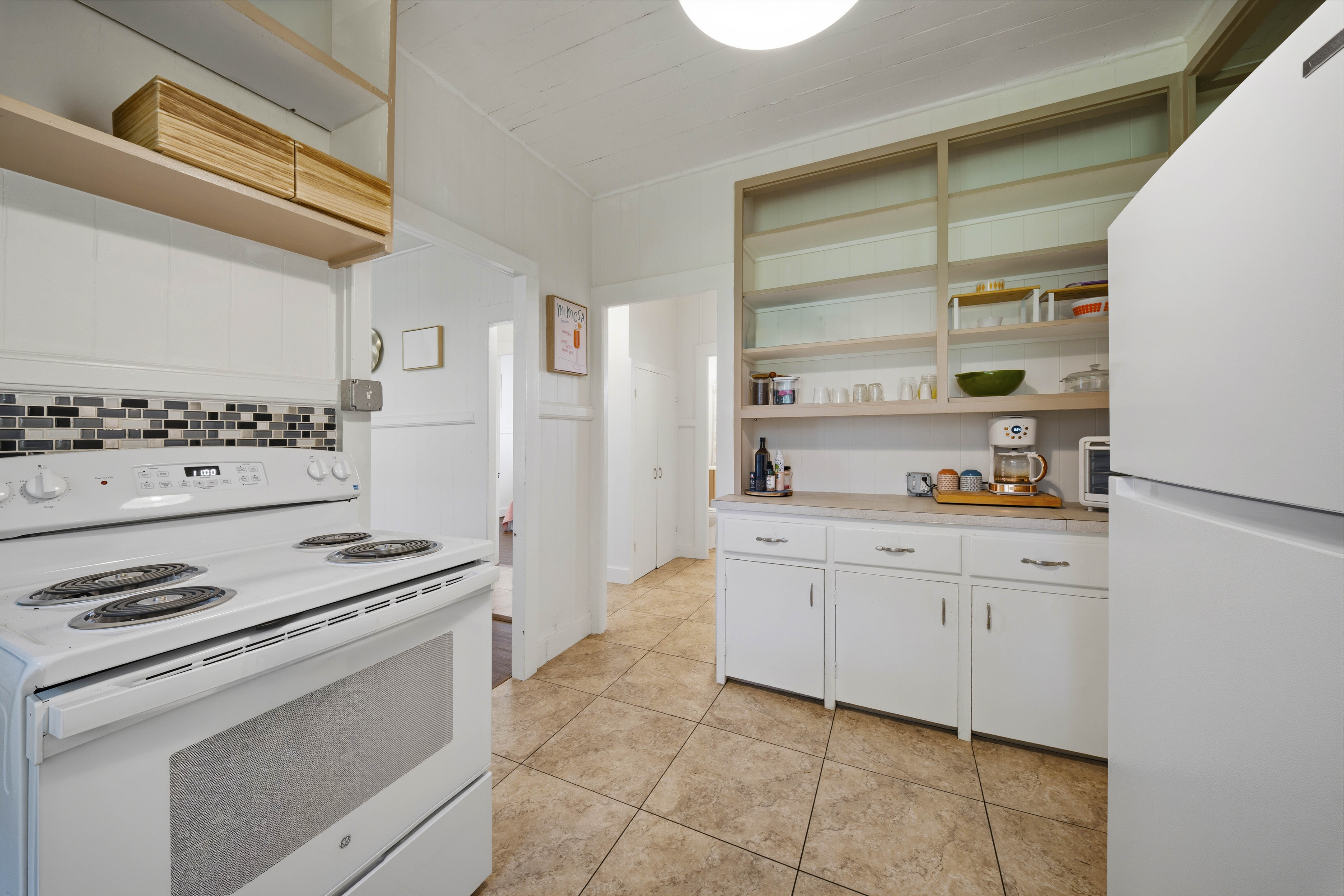 54-3857 Akoni Pule Highway Property Photo 11