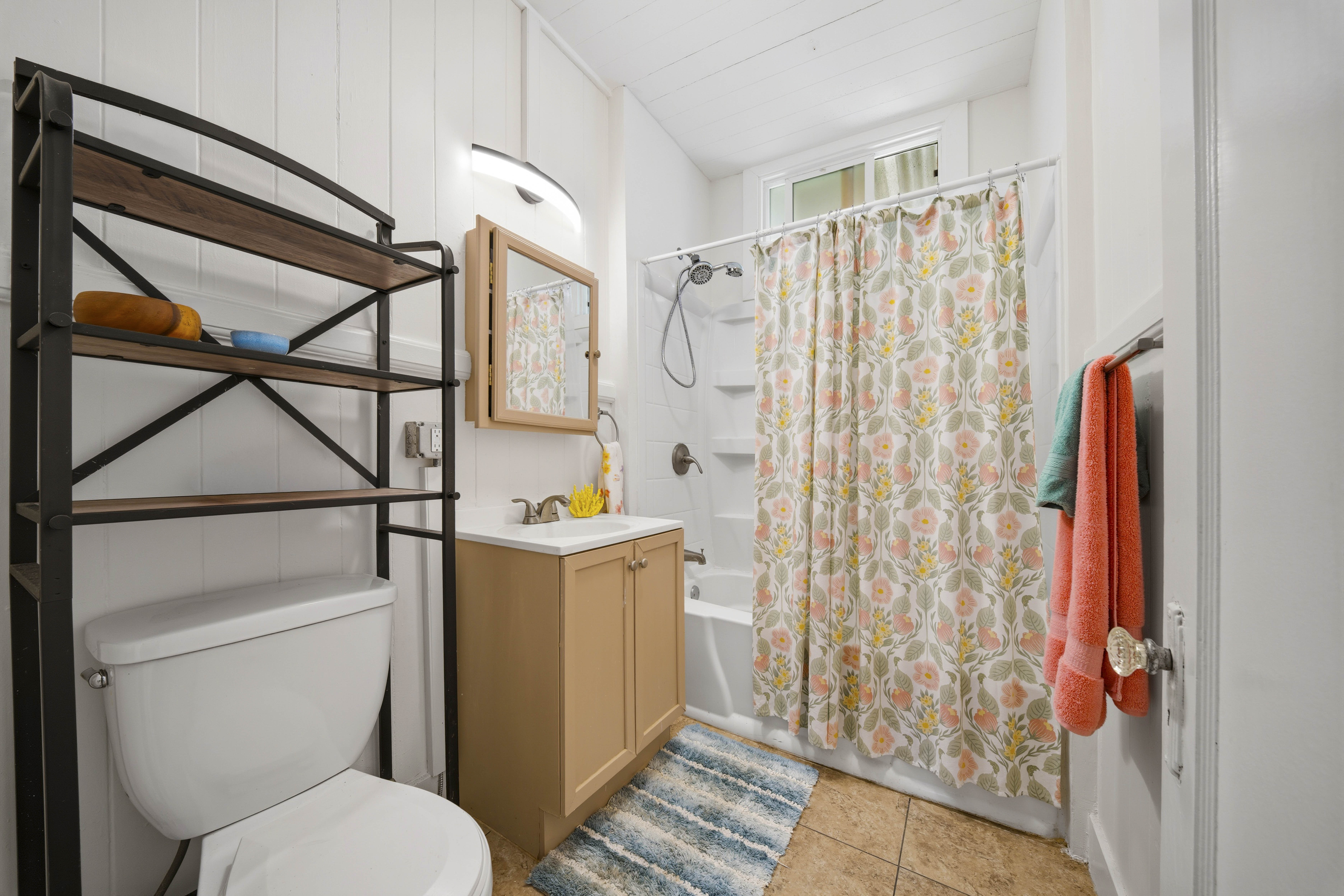 54-3857 Akoni Pule Highway Property Photo 14