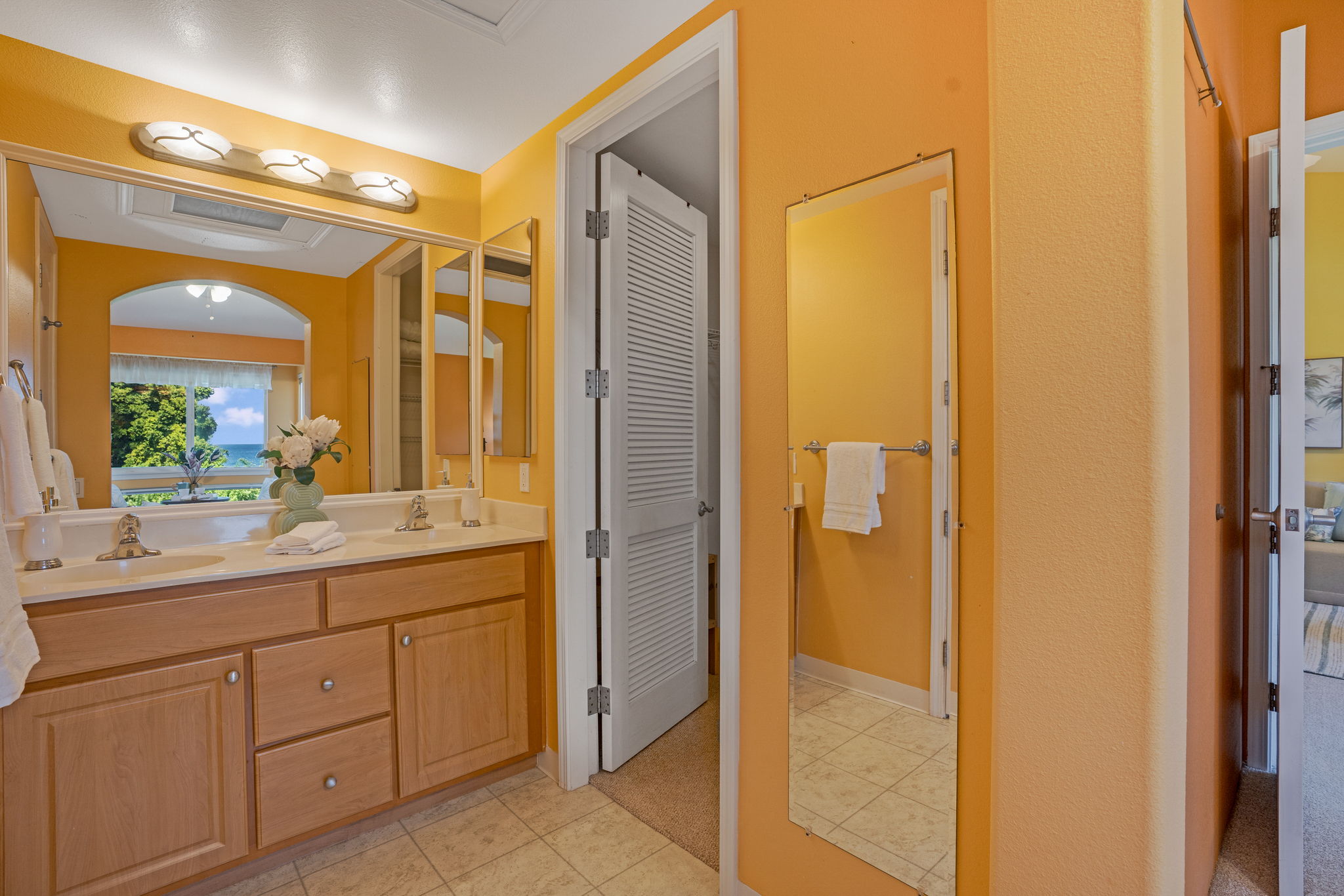 75-5919 Alii Dr T22 Property Photo 9