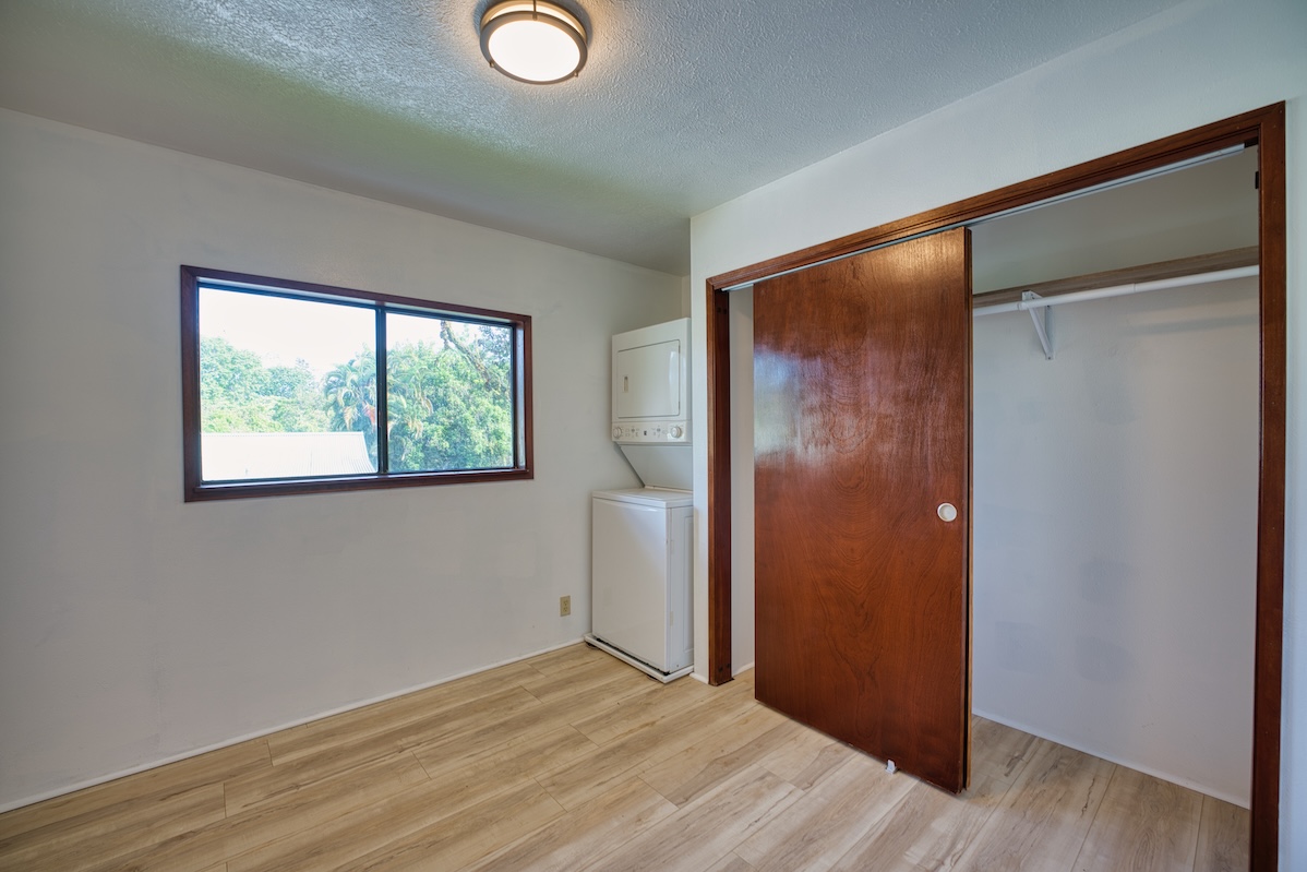 18-7842 Ekika Rd Property Photo 11