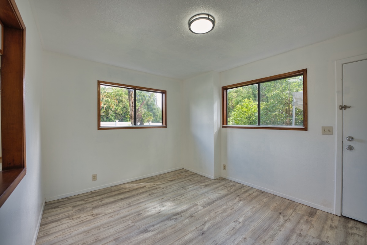 18-7842 Ekika Rd Property Photo 16