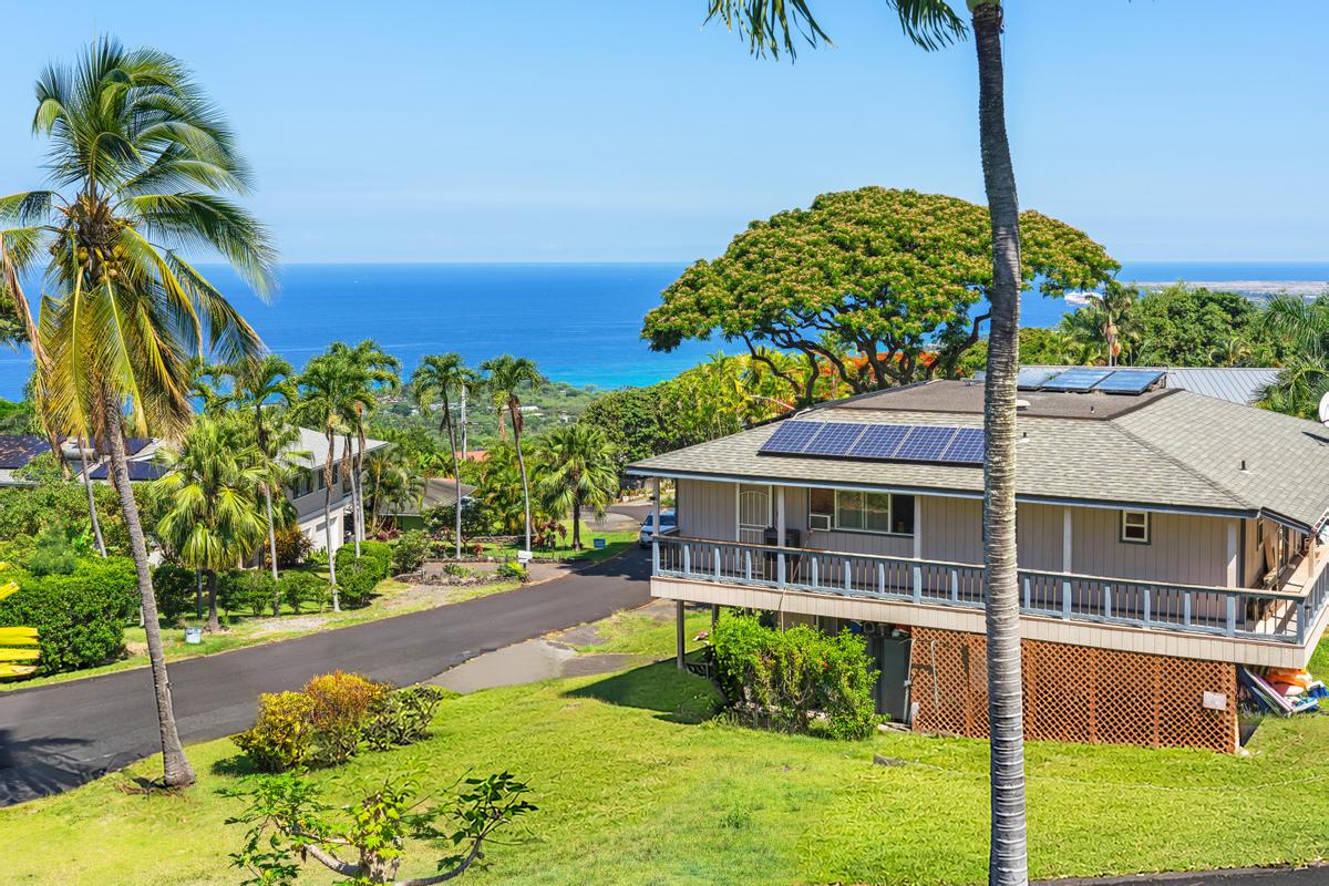 77-360 Mele Pl Property Photo 13