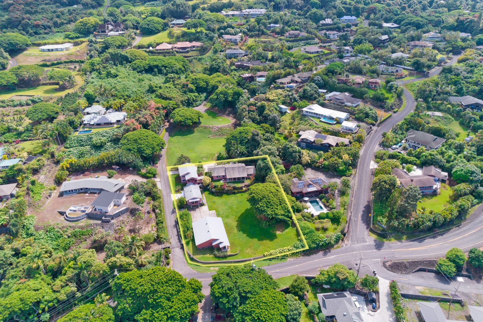 75-638 Makapono Pl Property Photo 4