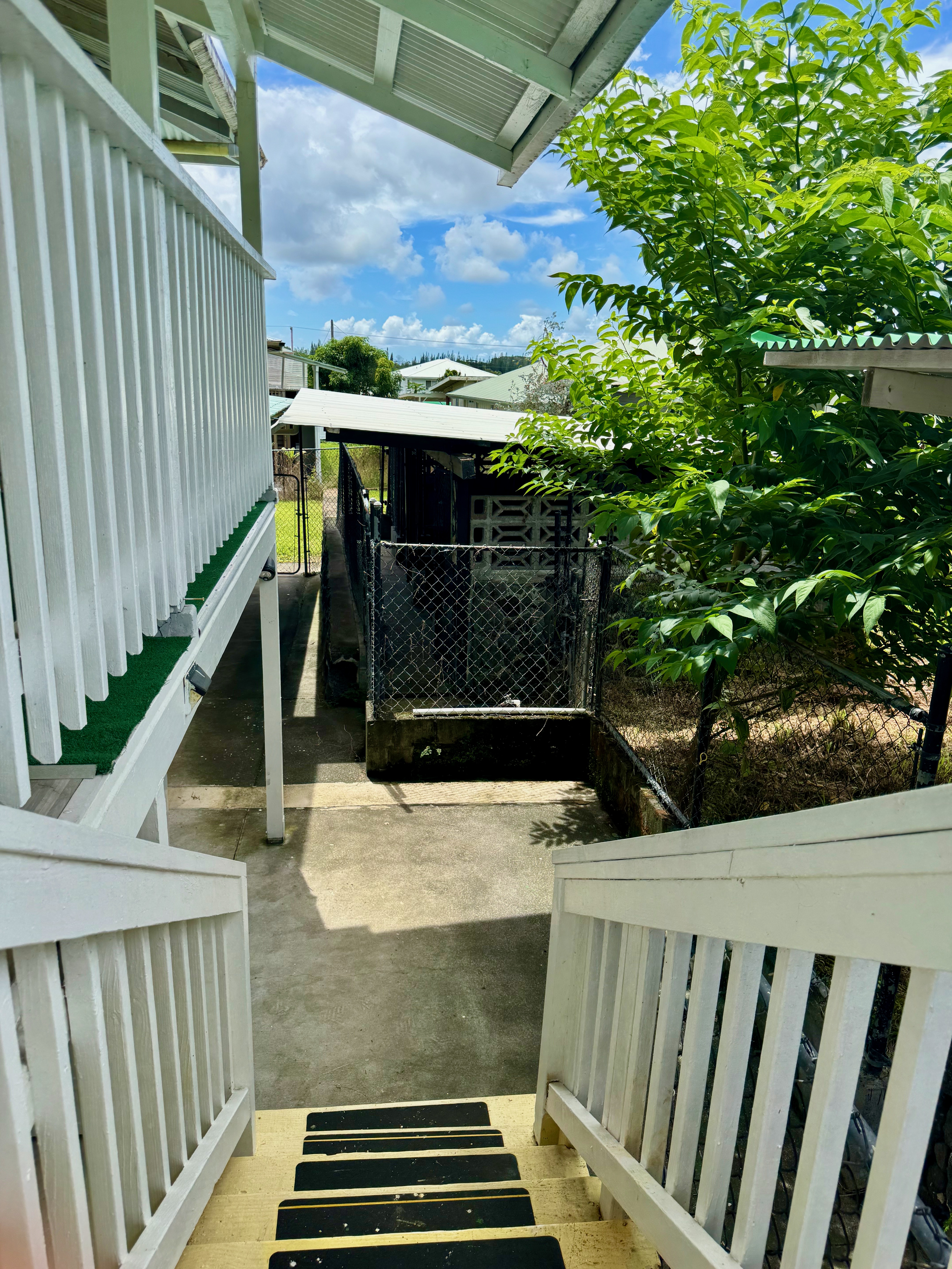 2133 Kinoole St Property Photo 15