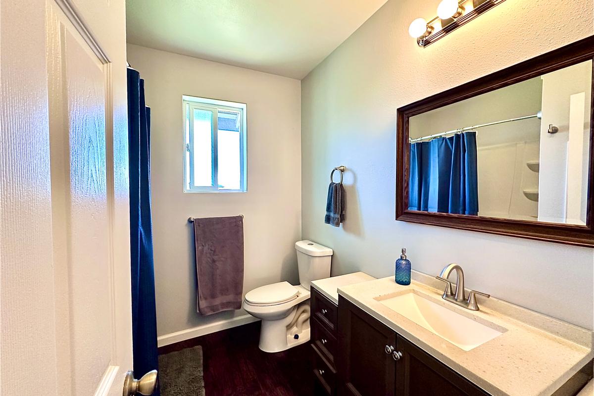 54-2461 Kynnersley Rd Property Photo 21