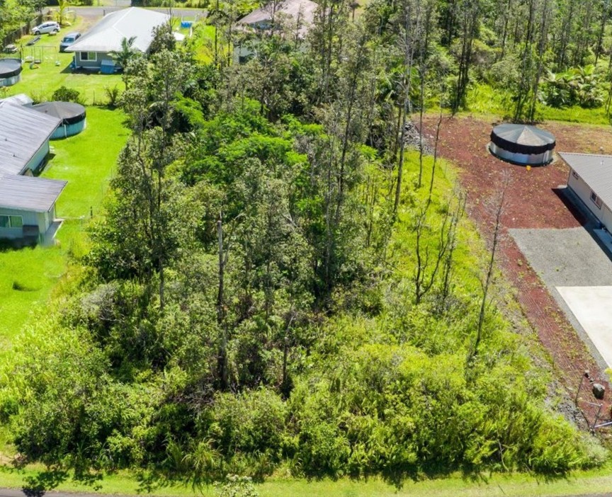 Paradise Dr Property Photo 1