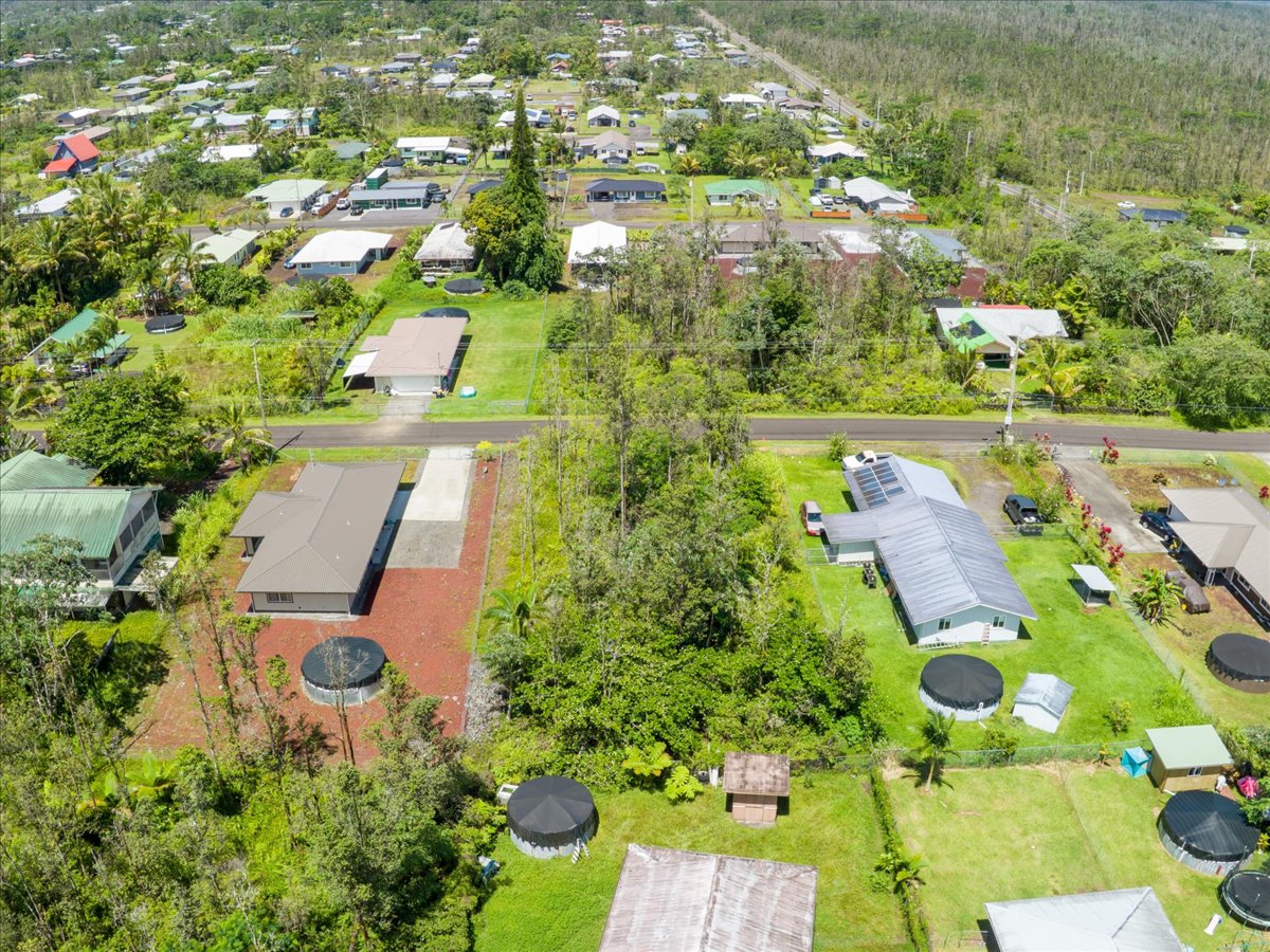 Paradise Dr Property Photo 9