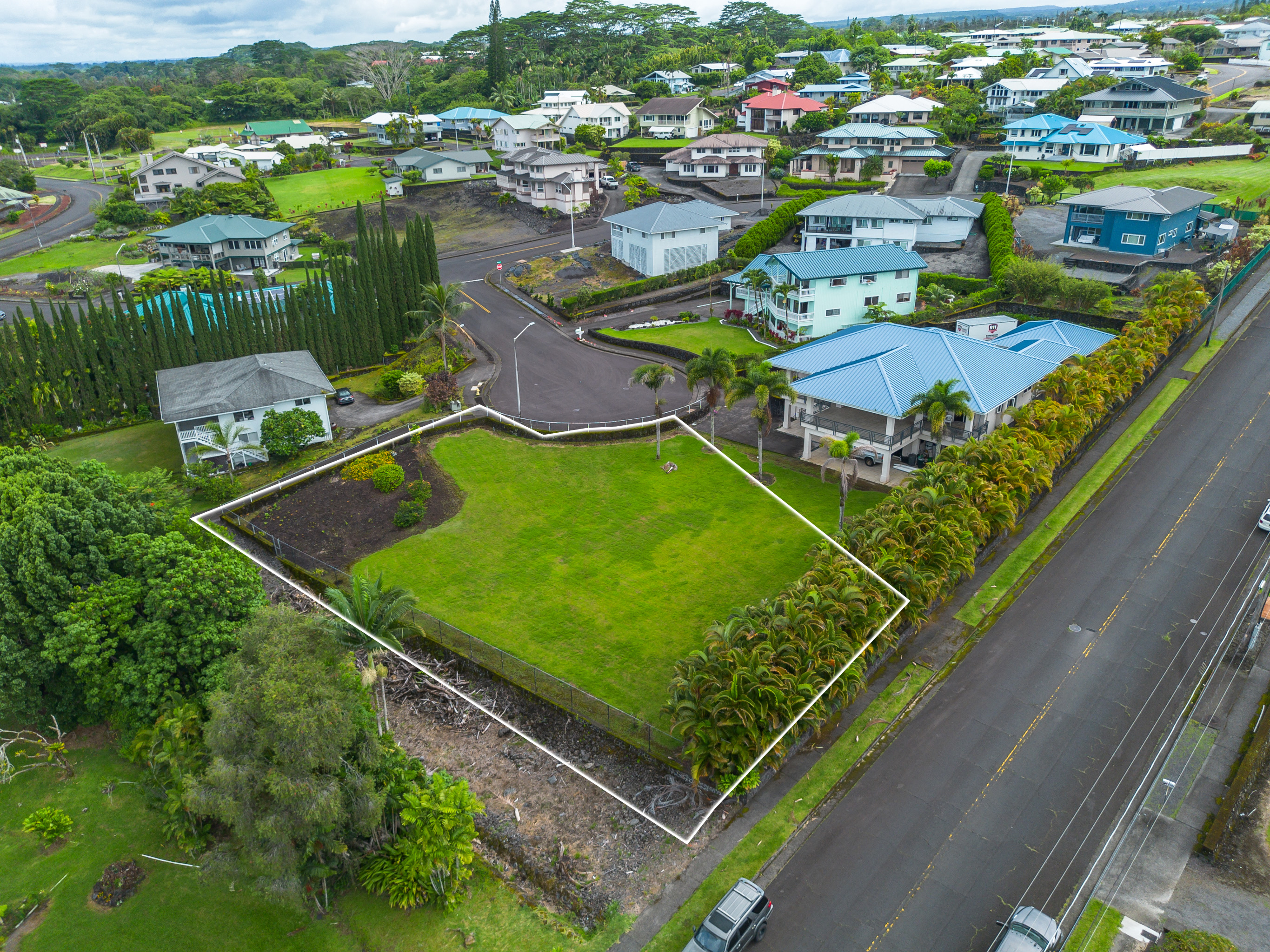 551 Kukuau St Property Photo 7