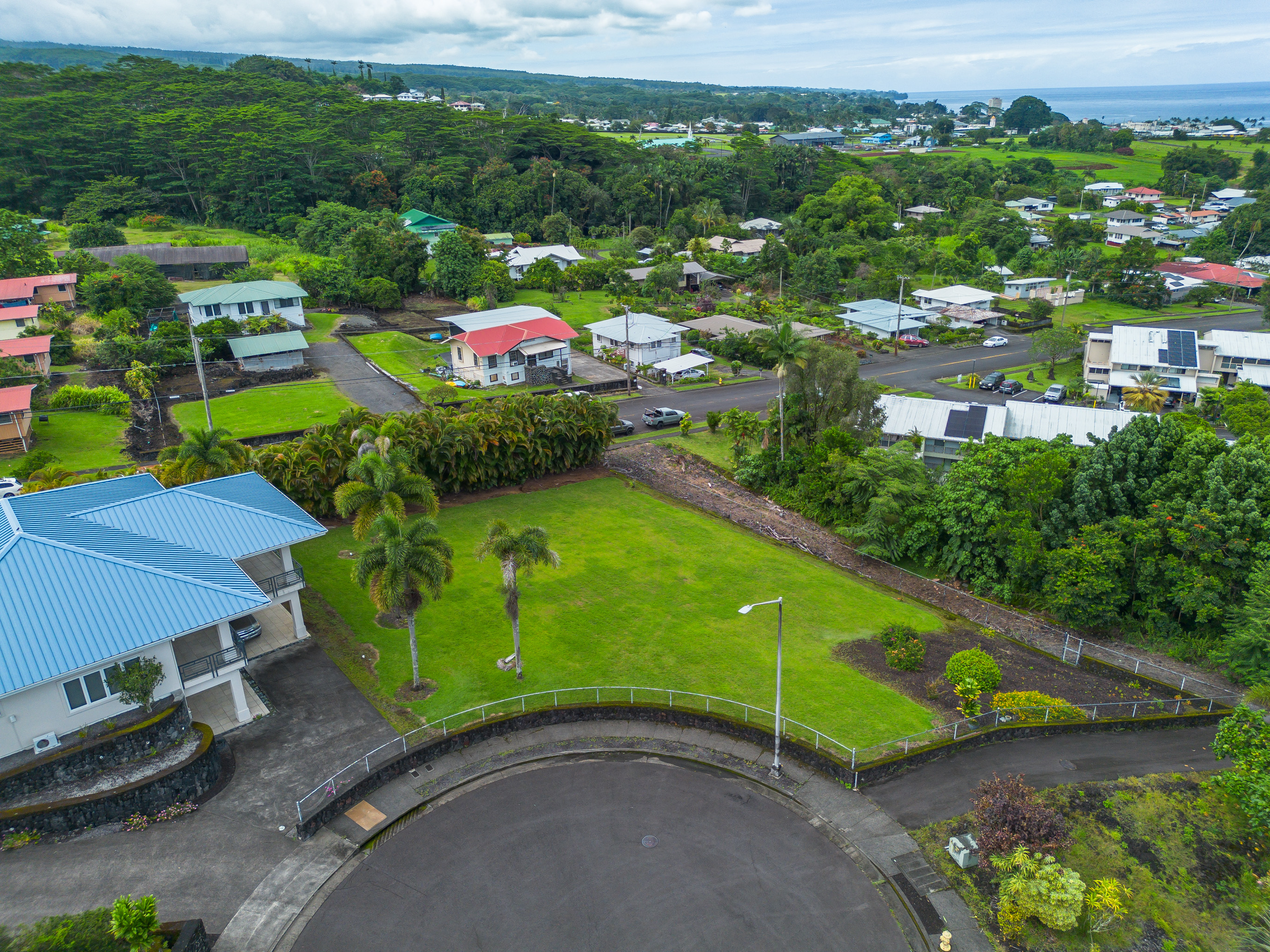 551 Kukuau St Property Photo 8