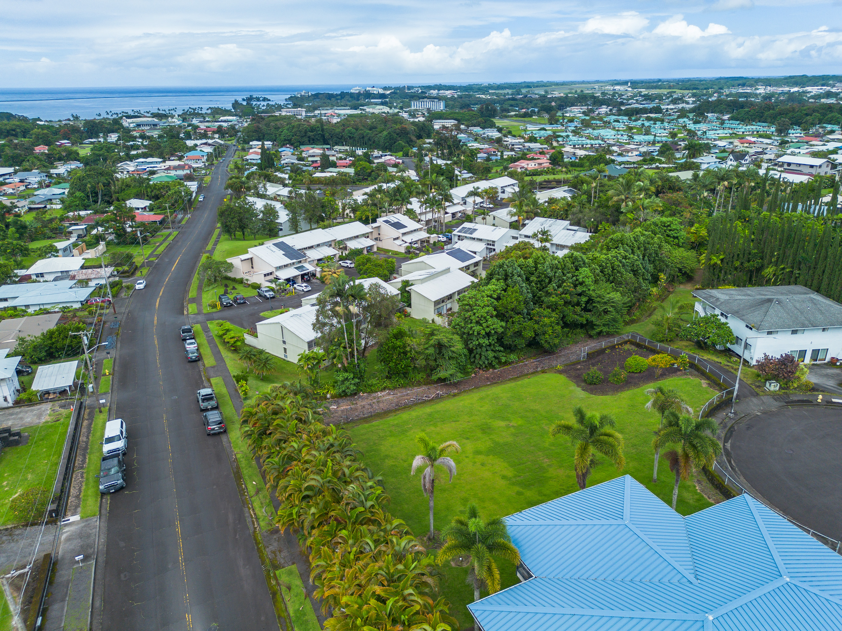551 Kukuau St Property Photo 13