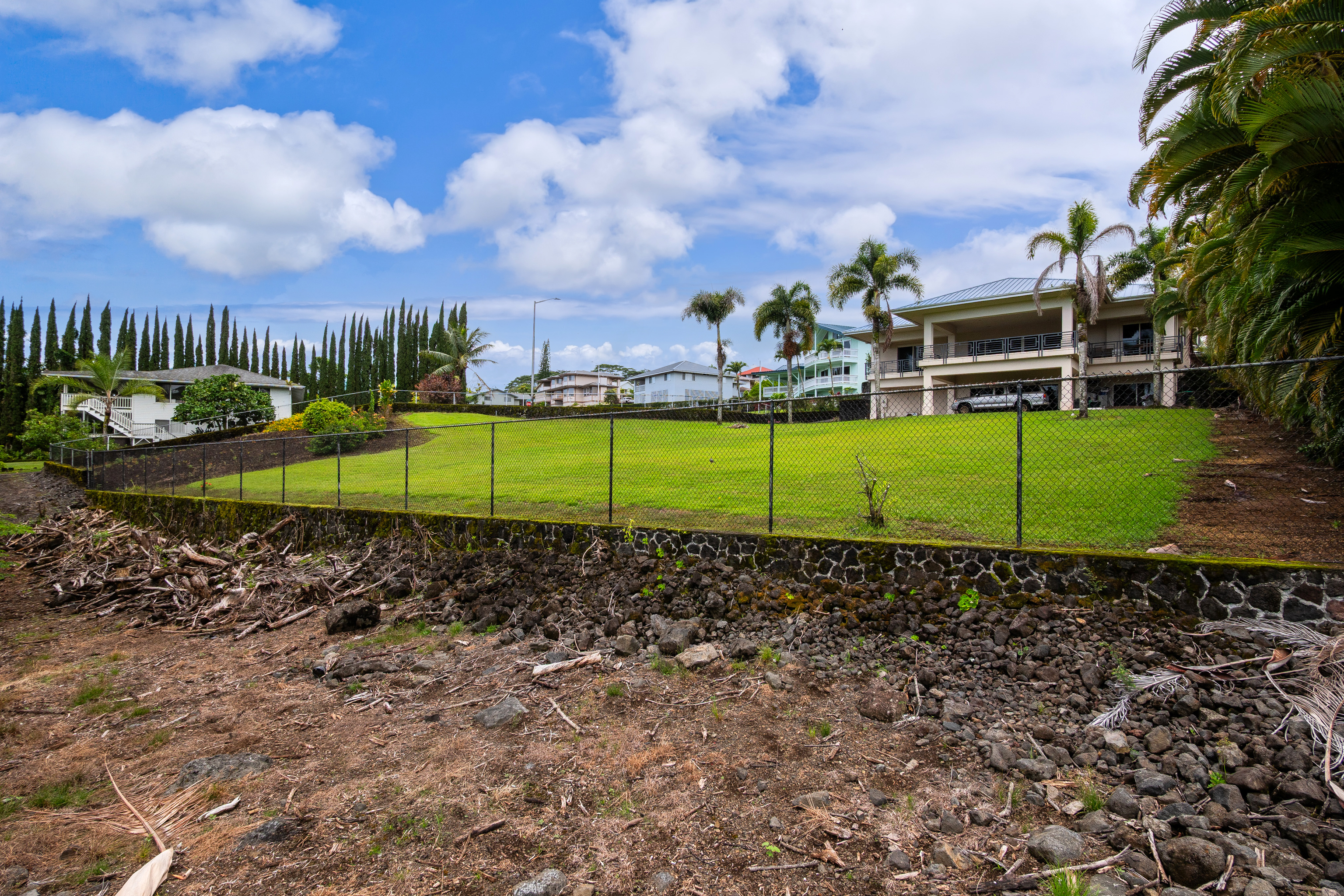 551 Kukuau St Property Photo 22