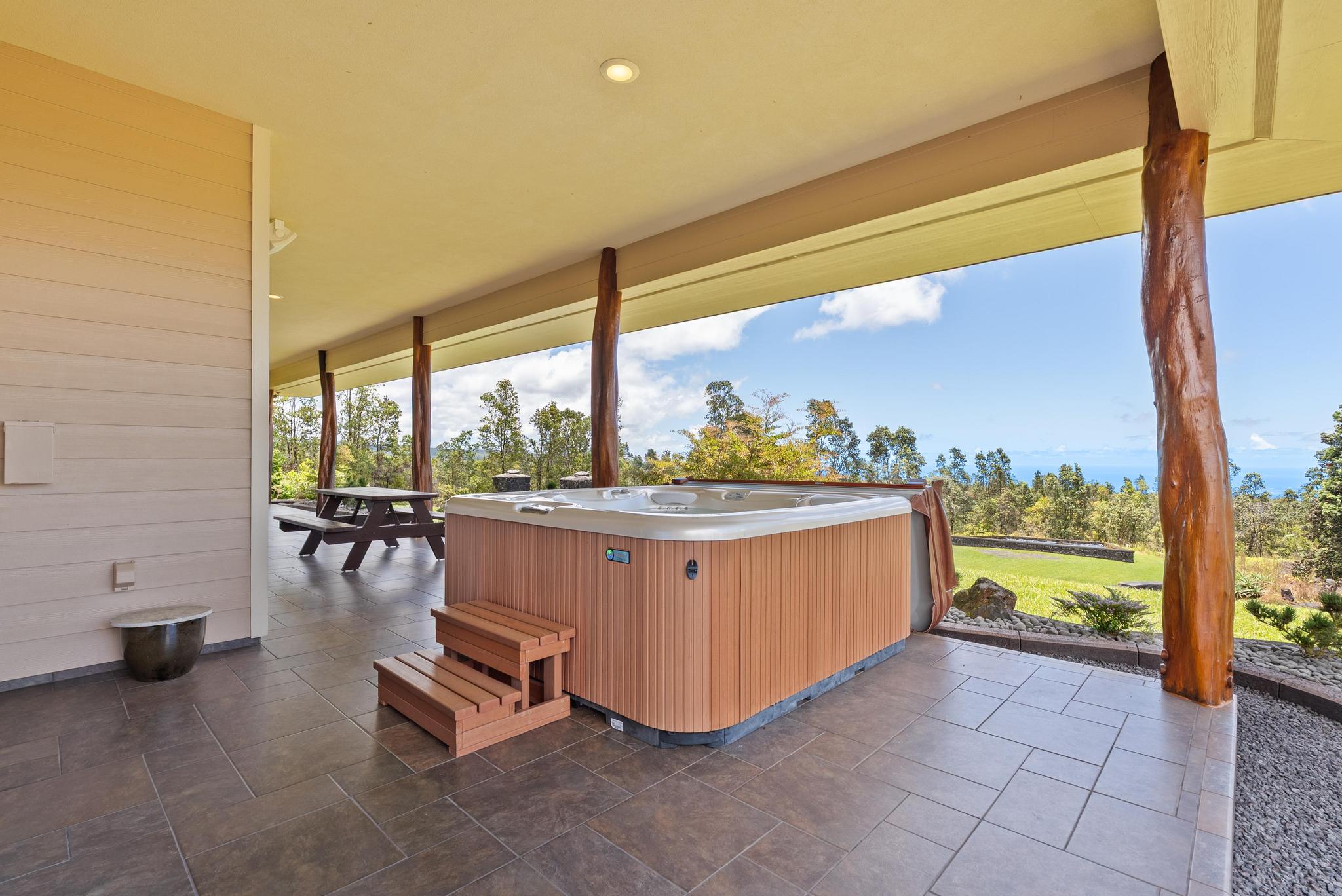 3331 Kaumana Drive Property Photo 18