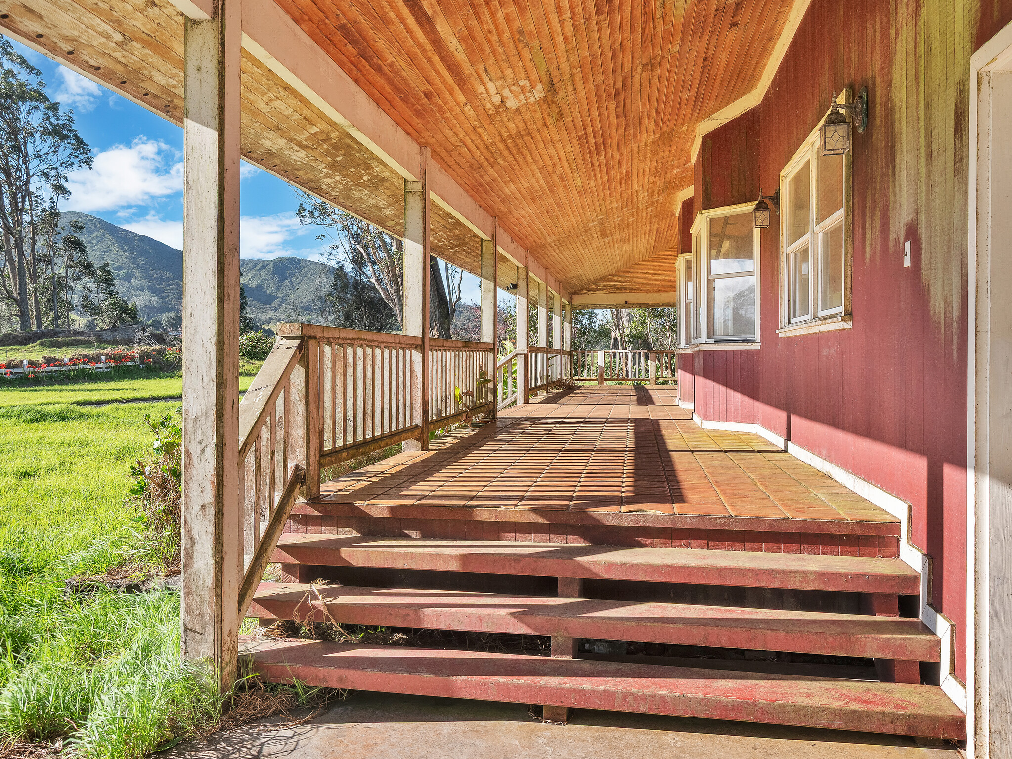 731859 Property Photo 3