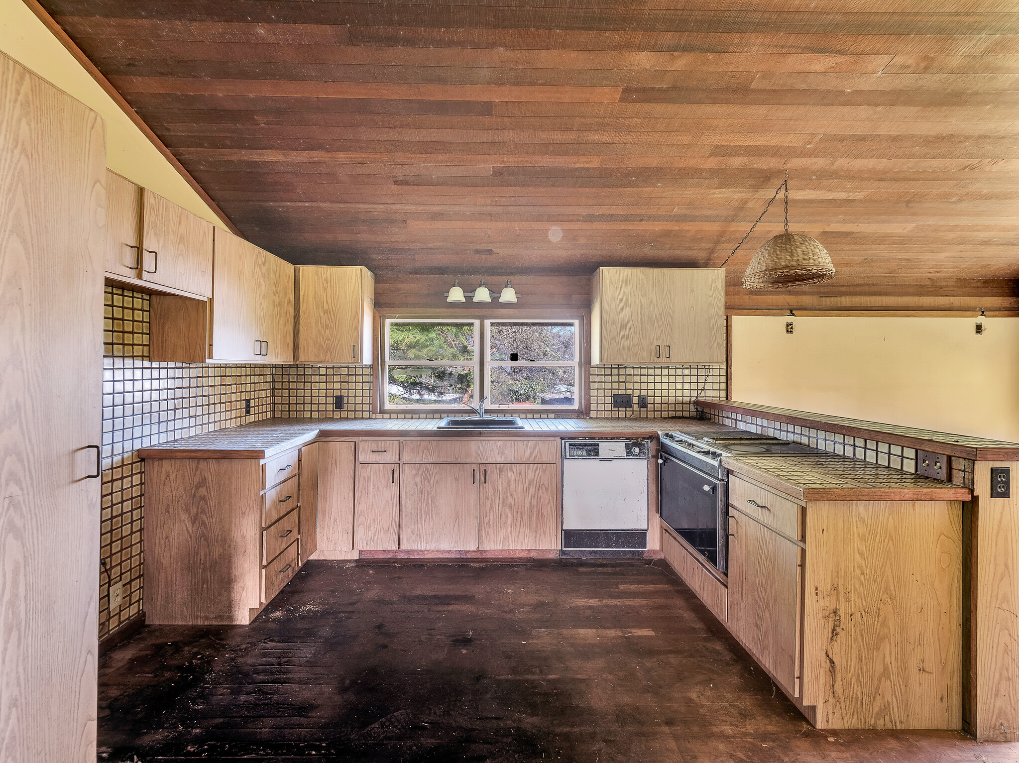 731859 Property Photo 7