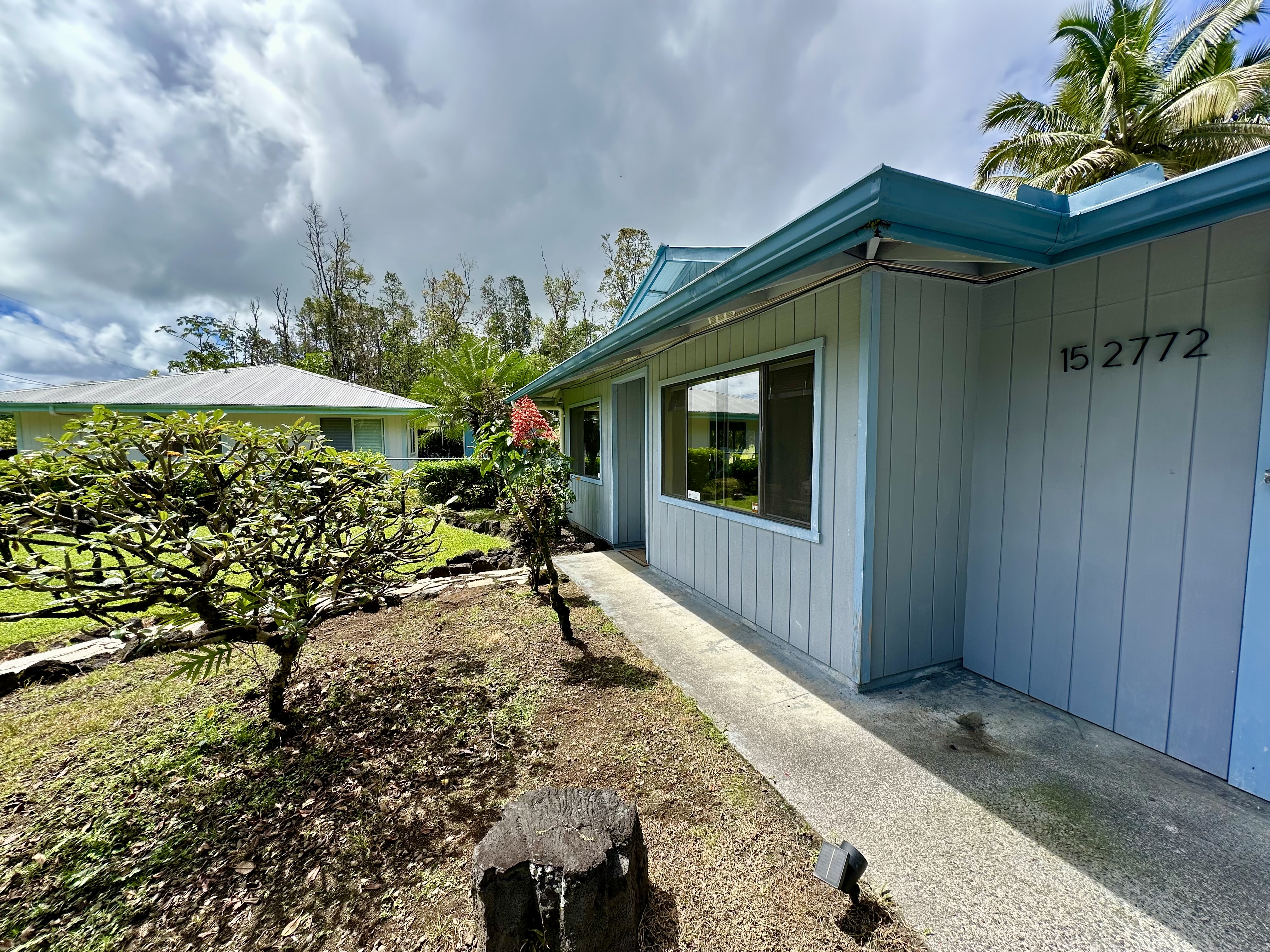 15-2772 Maikoiko St Property Photo 3