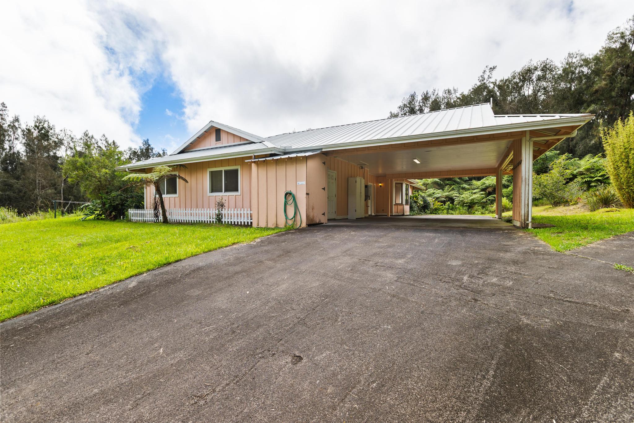 46-3993 Old Mamalahoa Highway Property Photo 2