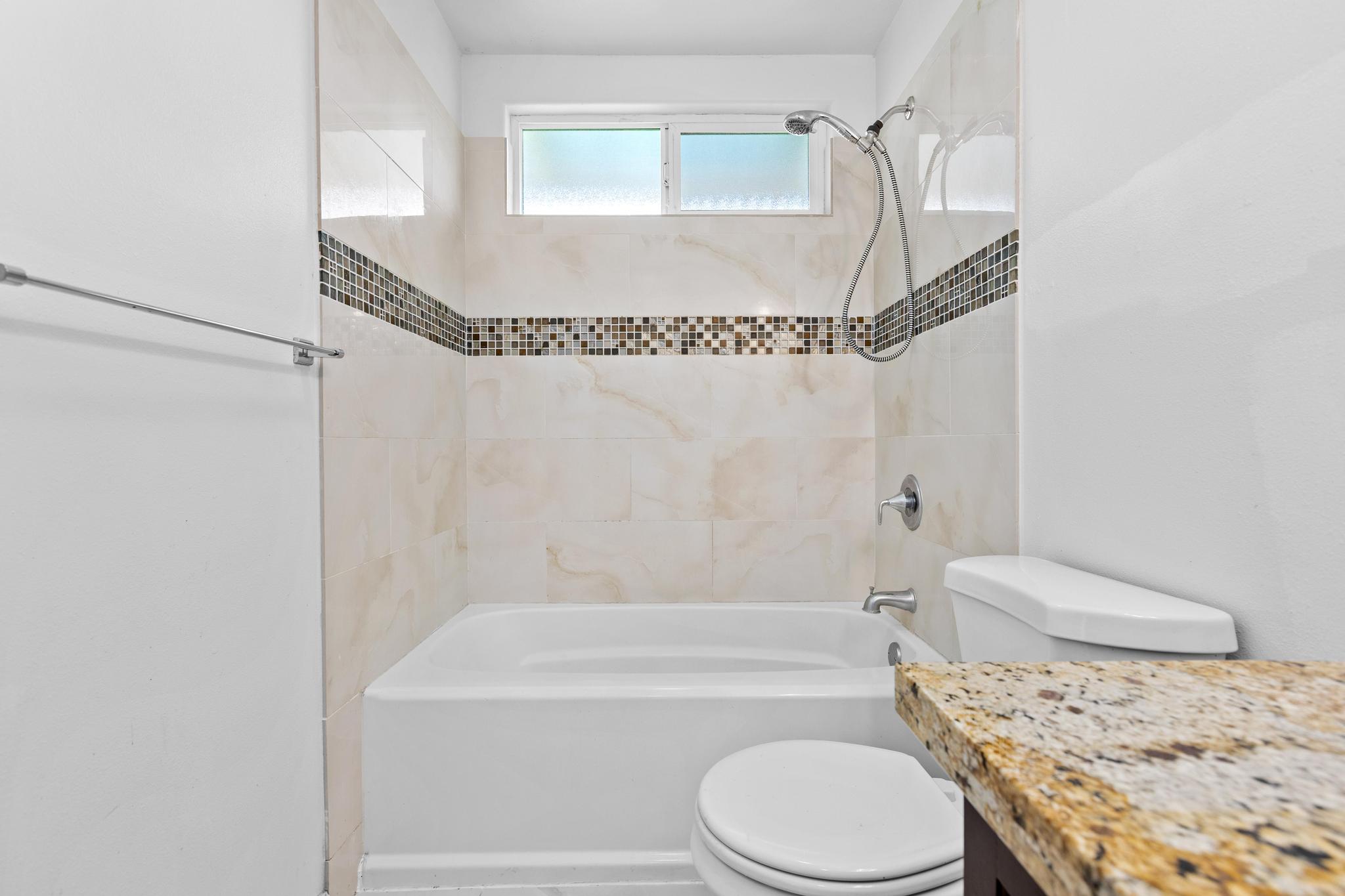 18-7892 Peleke Rd Property Photo 16