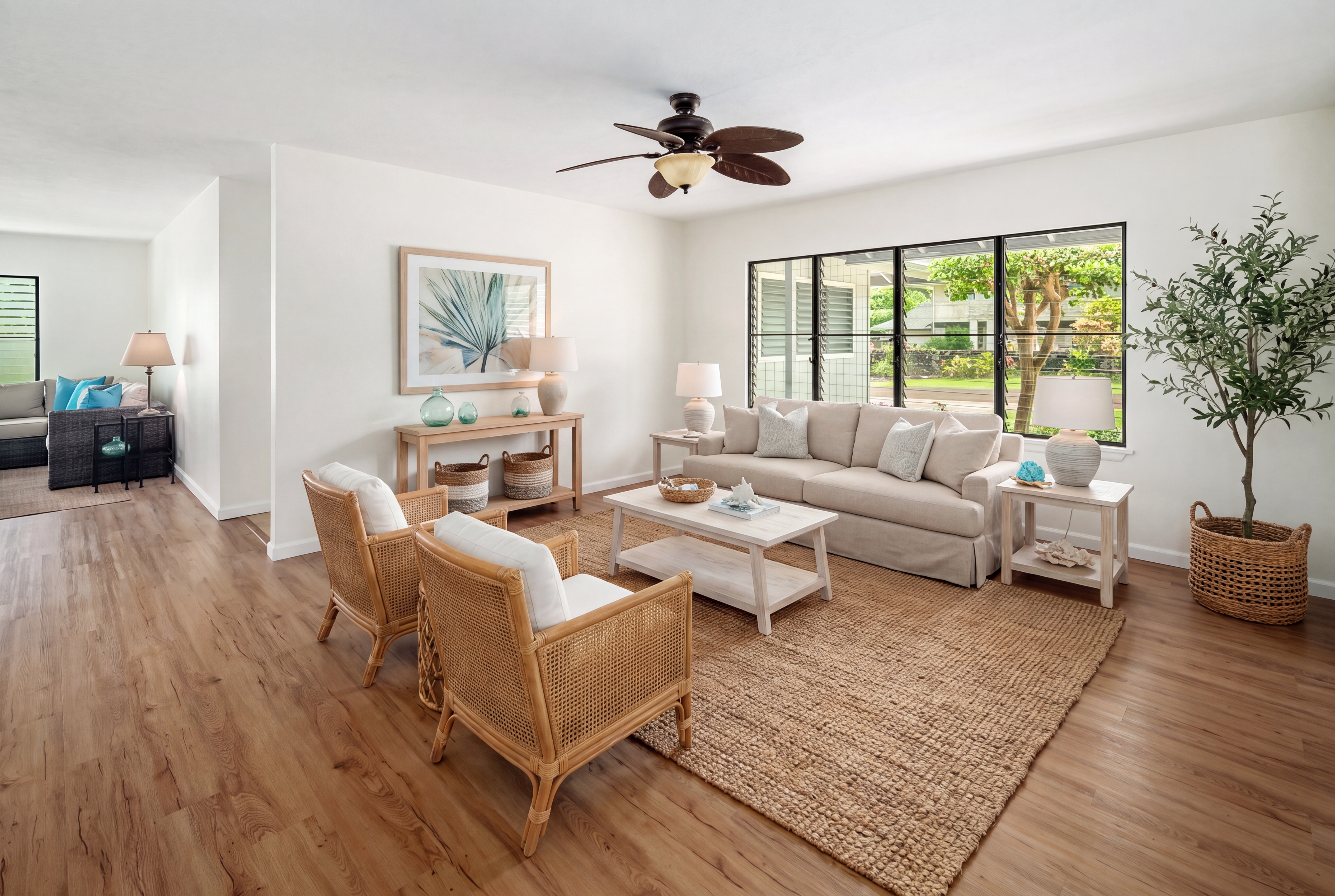 180 Hawaiiana St Property Photo 5
