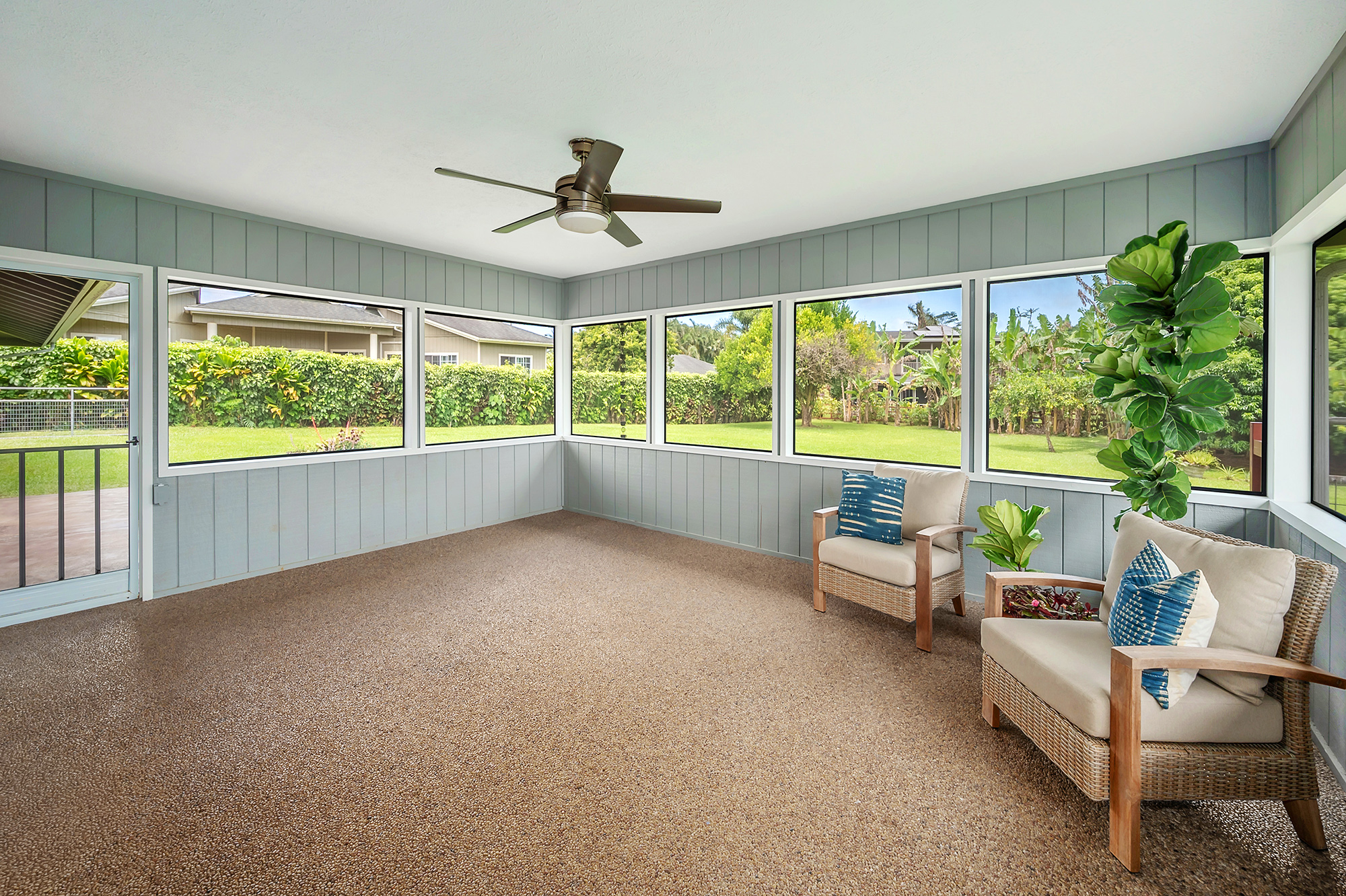 180 Hawaiiana St Property Photo 12