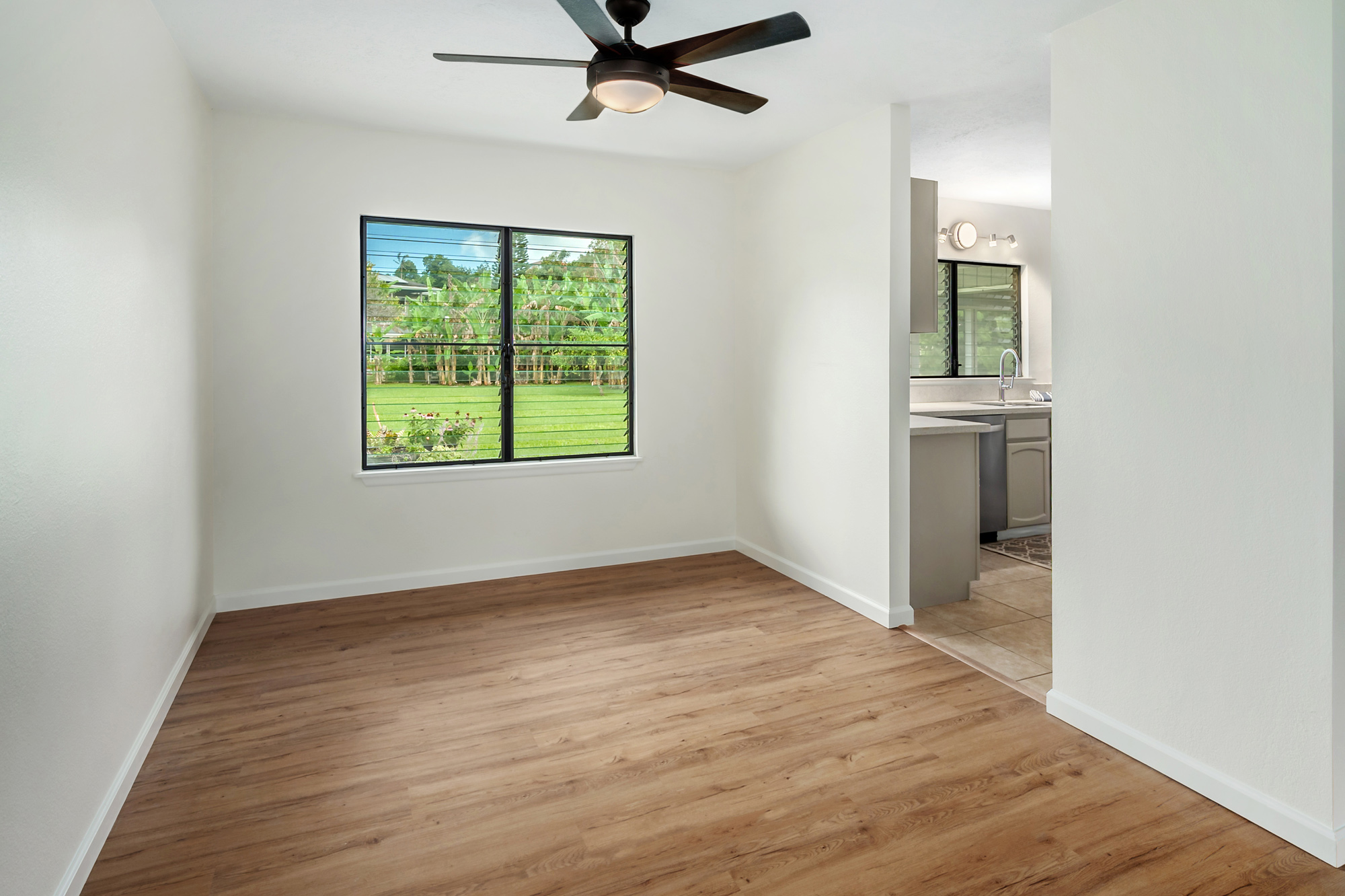 180 Hawaiiana St Property Photo 17