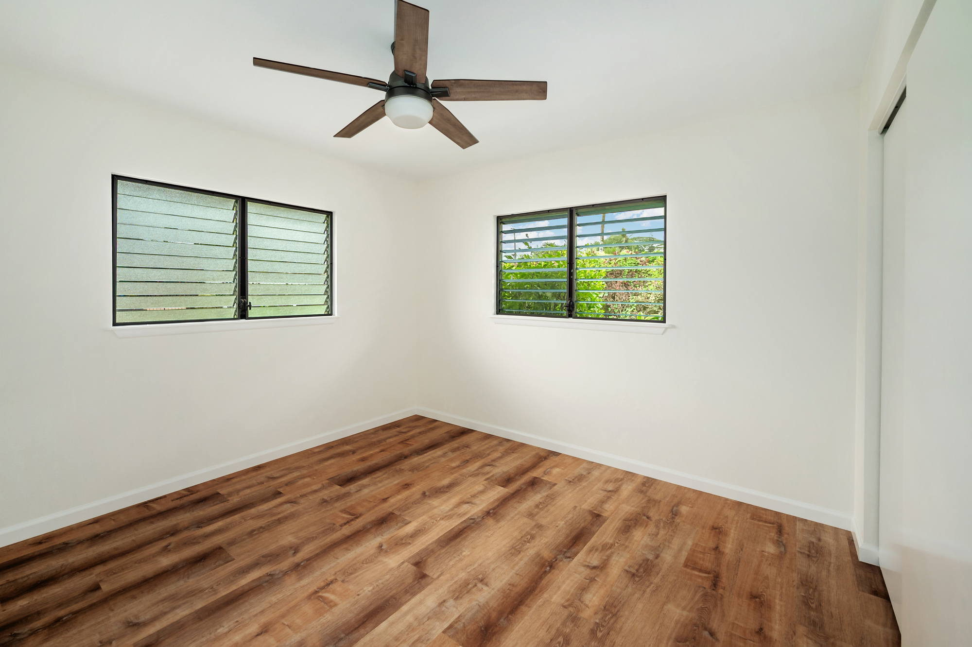 180 Hawaiiana St Property Photo 26