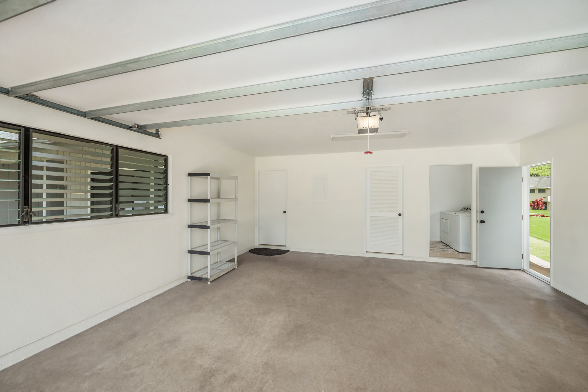 180 Hawaiiana St Property Photo 27