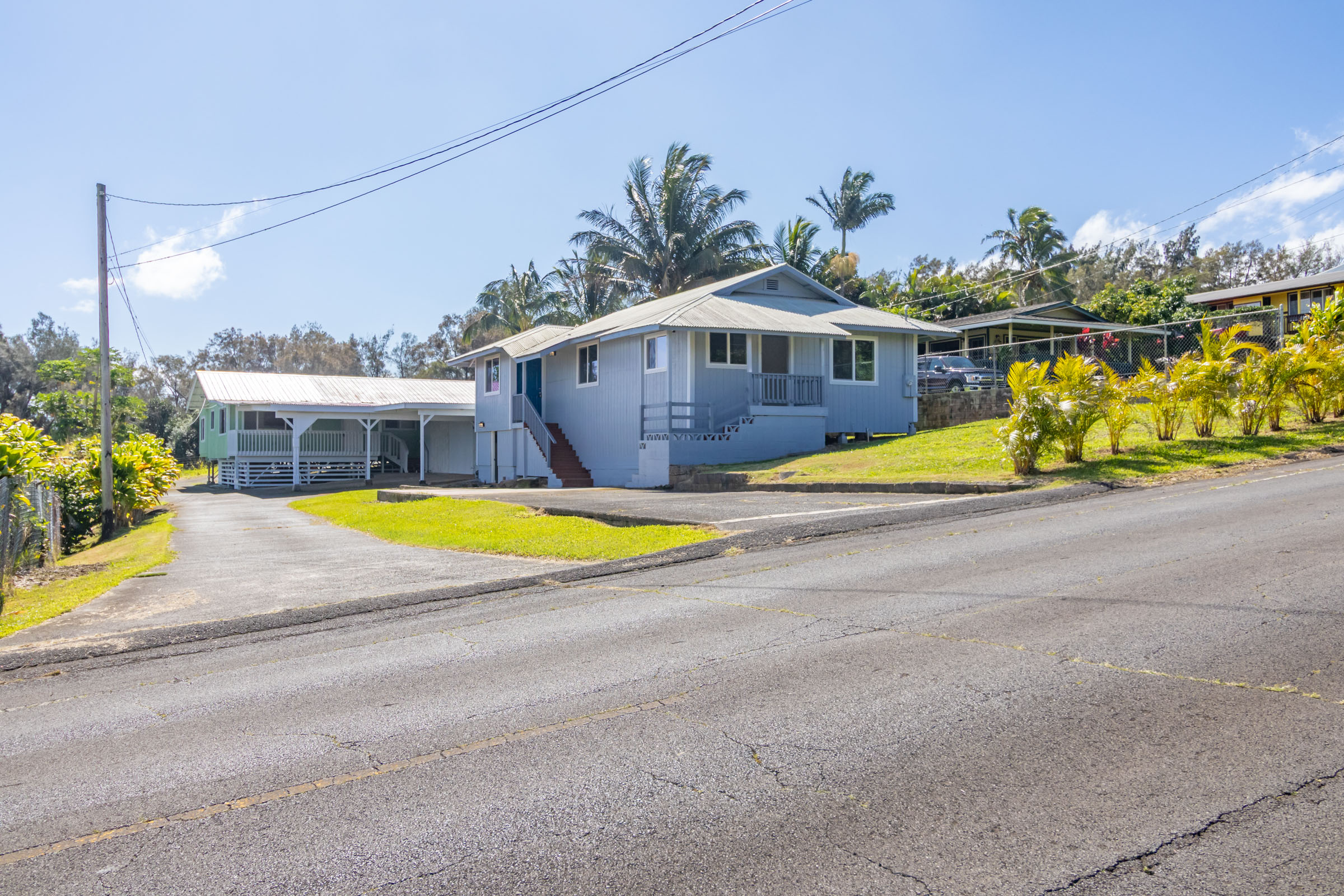 54-2378 Kynnersley Rd Property Photo 1