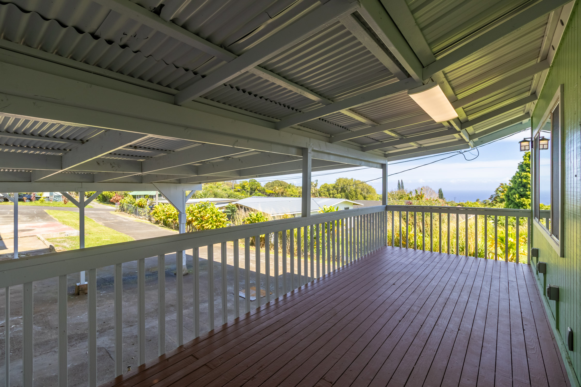 54-2378 Kynnersley Rd Property Photo 3