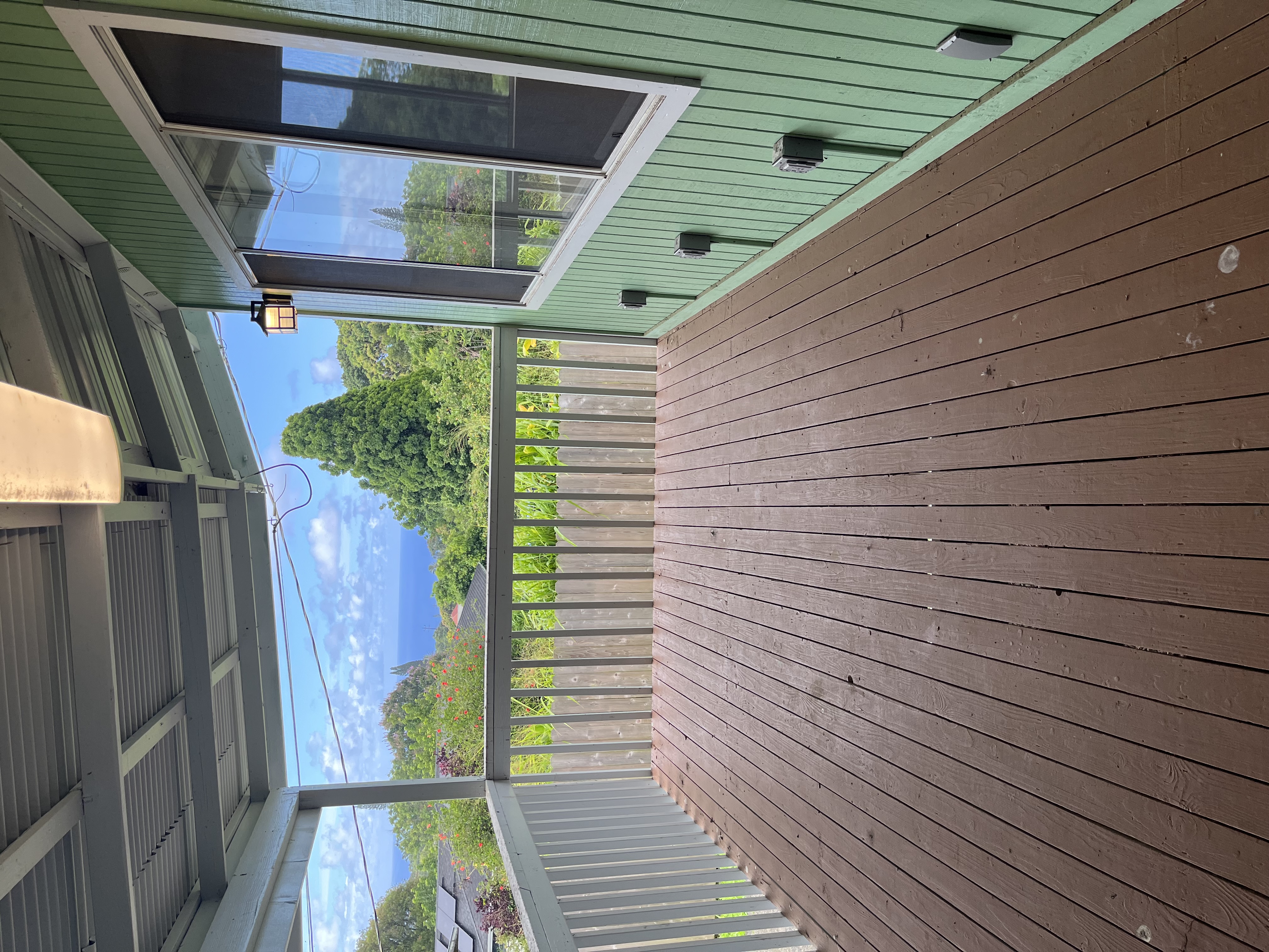 54-2378 Kynnersley Rd Property Photo 3
