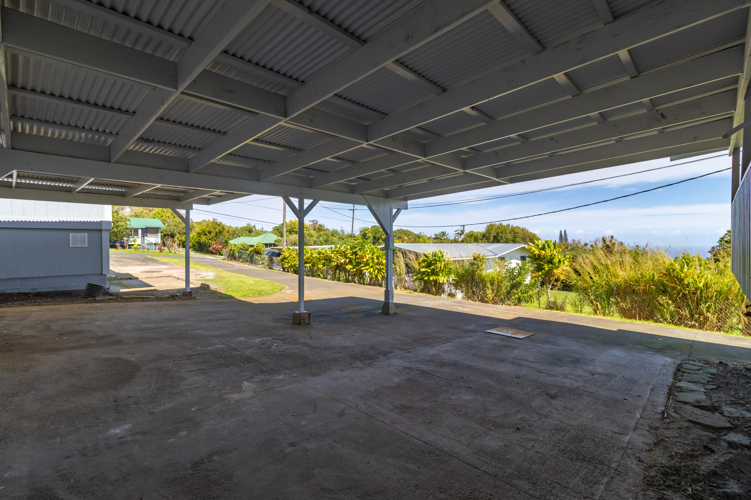 54-2378 Kynnersley Rd Property Photo 4