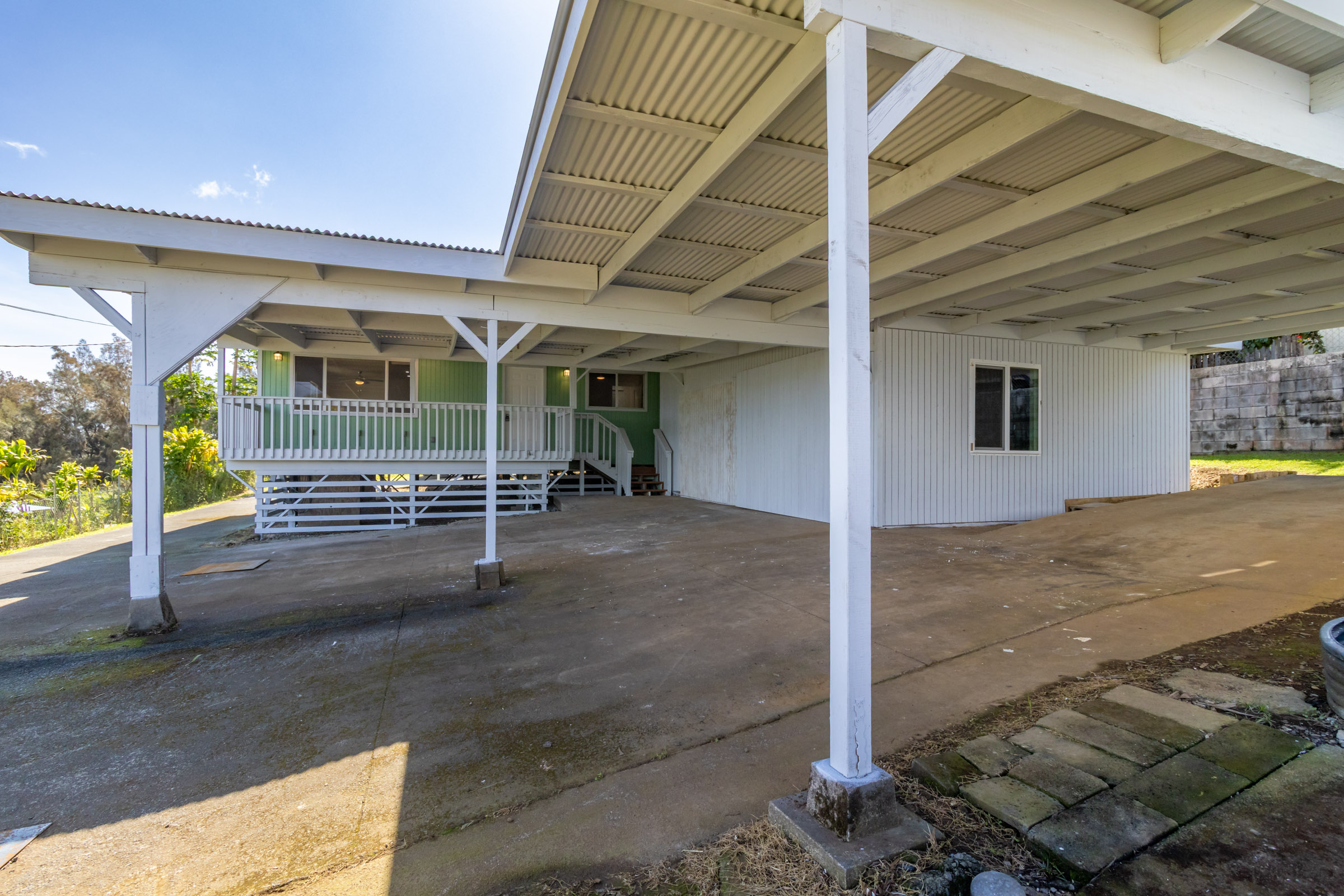 54-2378 Kynnersley Rd Property Photo 5