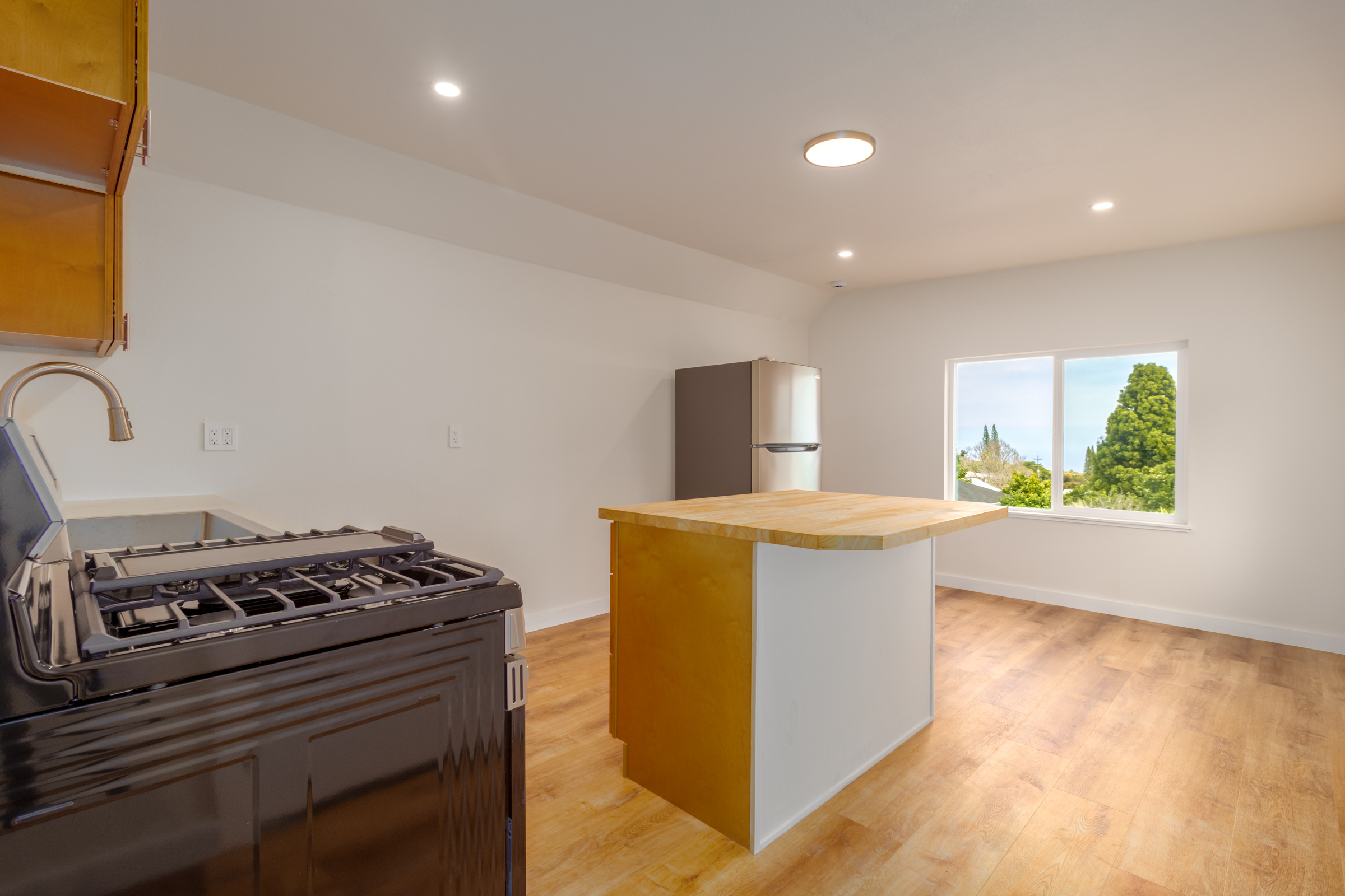 54-2378 Kynnersley Rd Property Photo 25